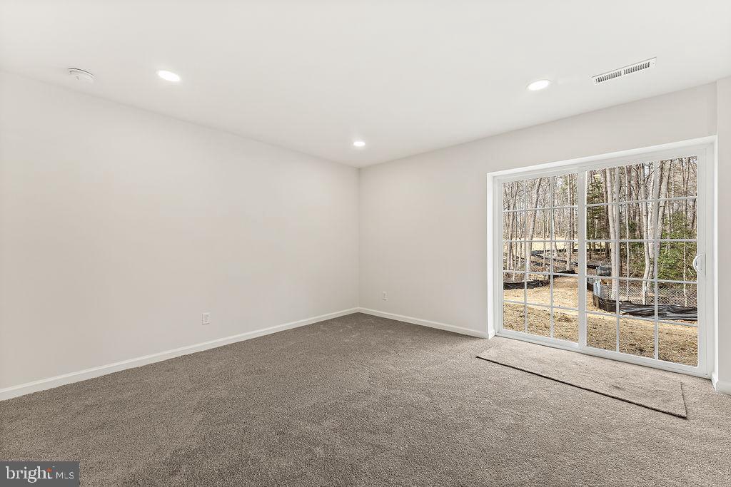 WOODLYN ACRES - Residential