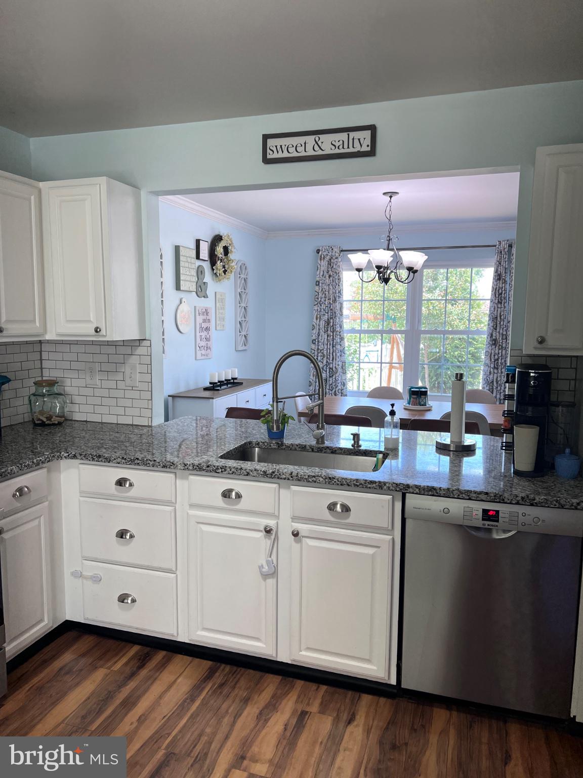 MONTGOMERY MEADOWS - Residential