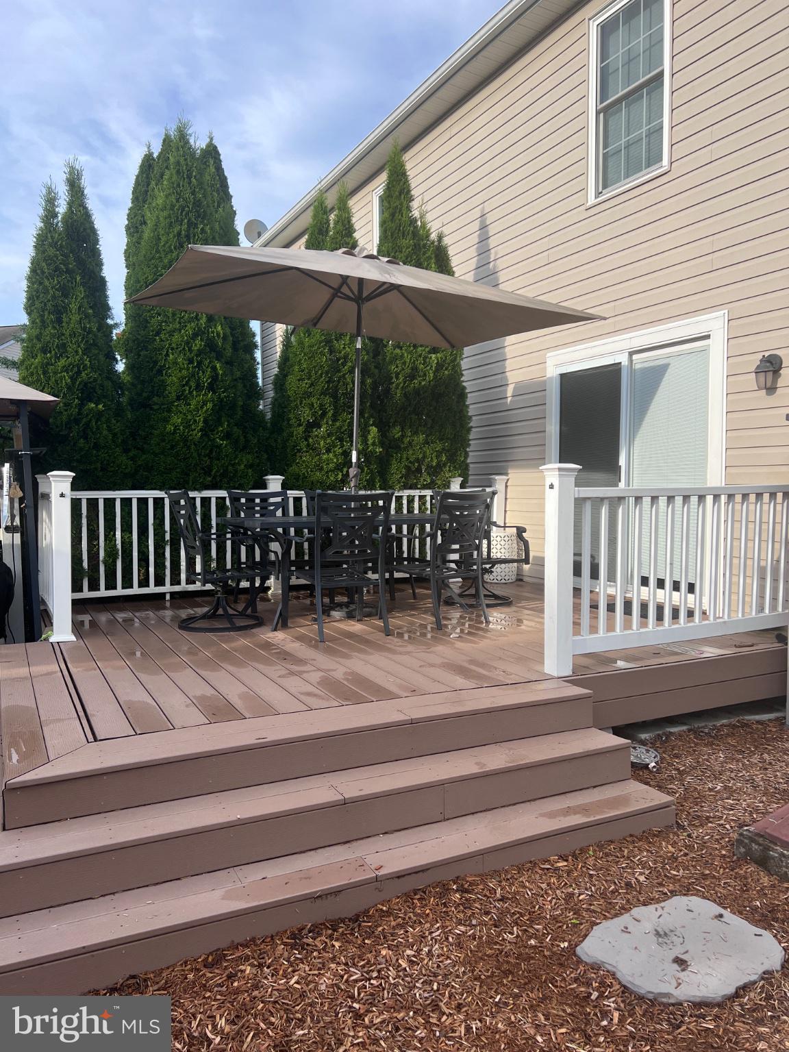 MONTGOMERY MEADOWS - Residential
