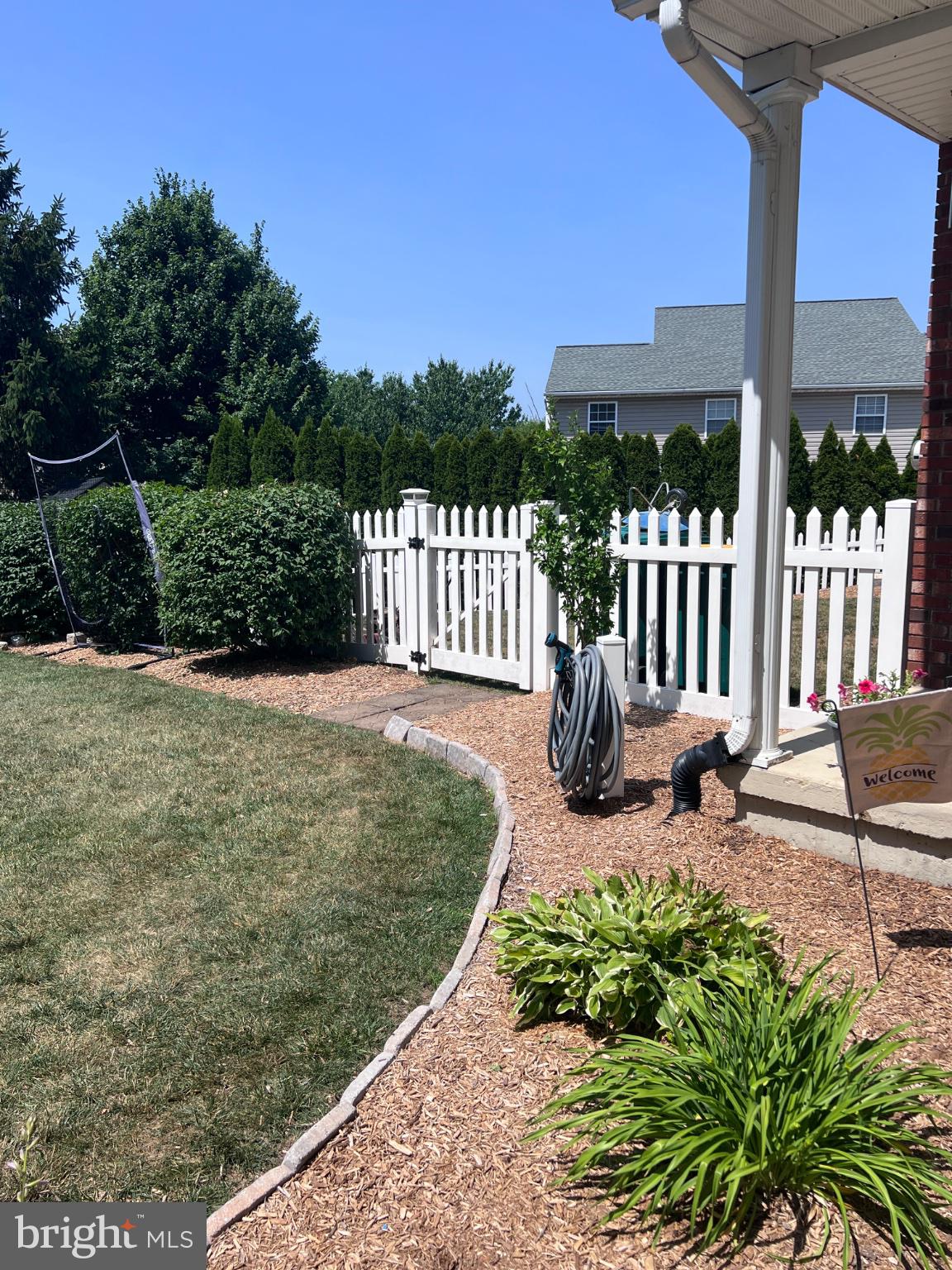 MONTGOMERY MEADOWS - Residential