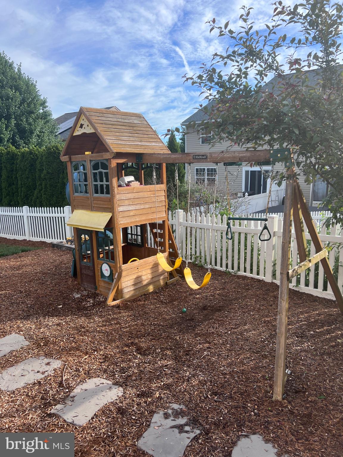 MONTGOMERY MEADOWS - Residential