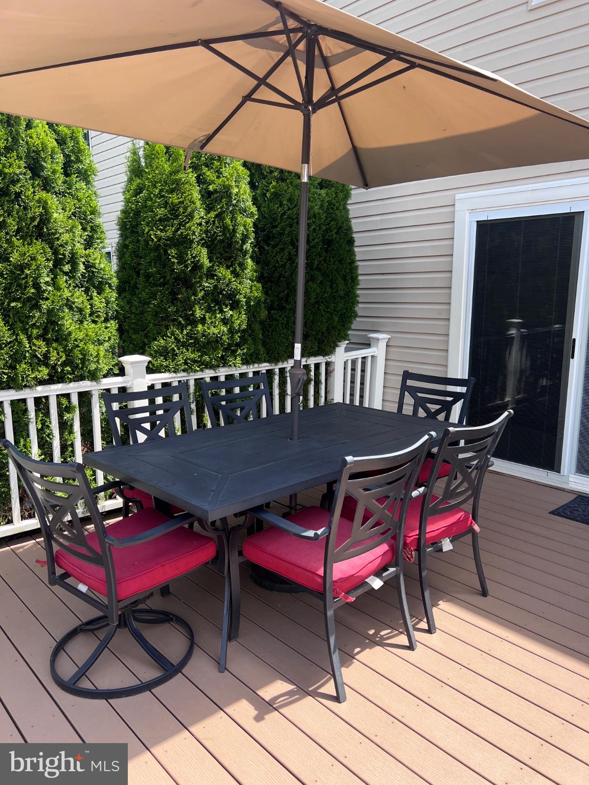 MONTGOMERY MEADOWS - Residential