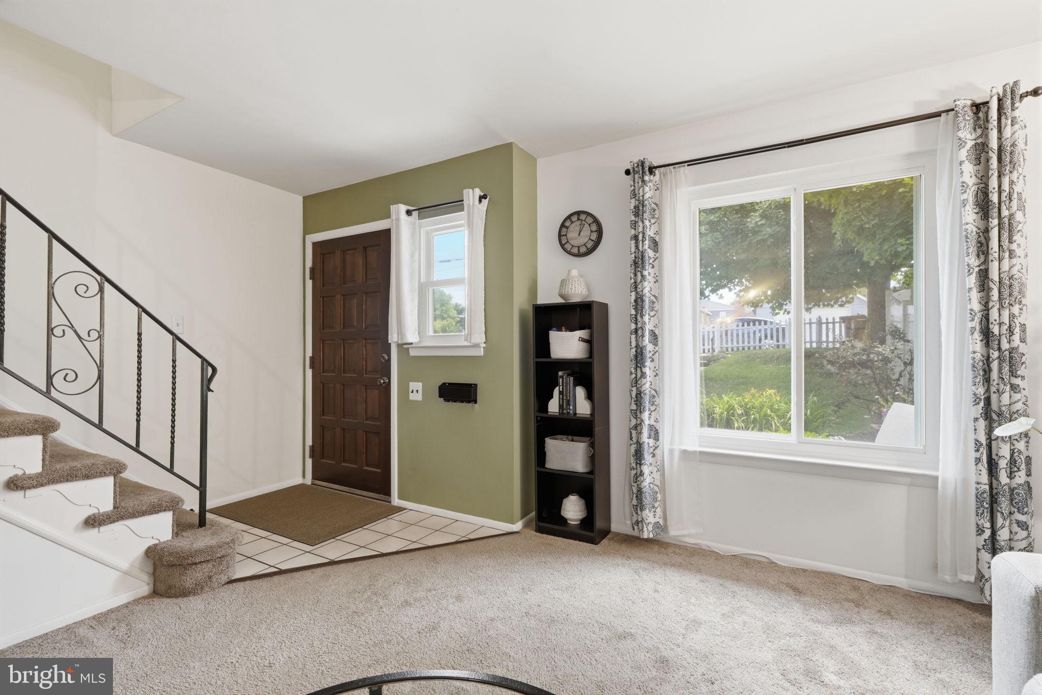 ACORN HILL - Residential