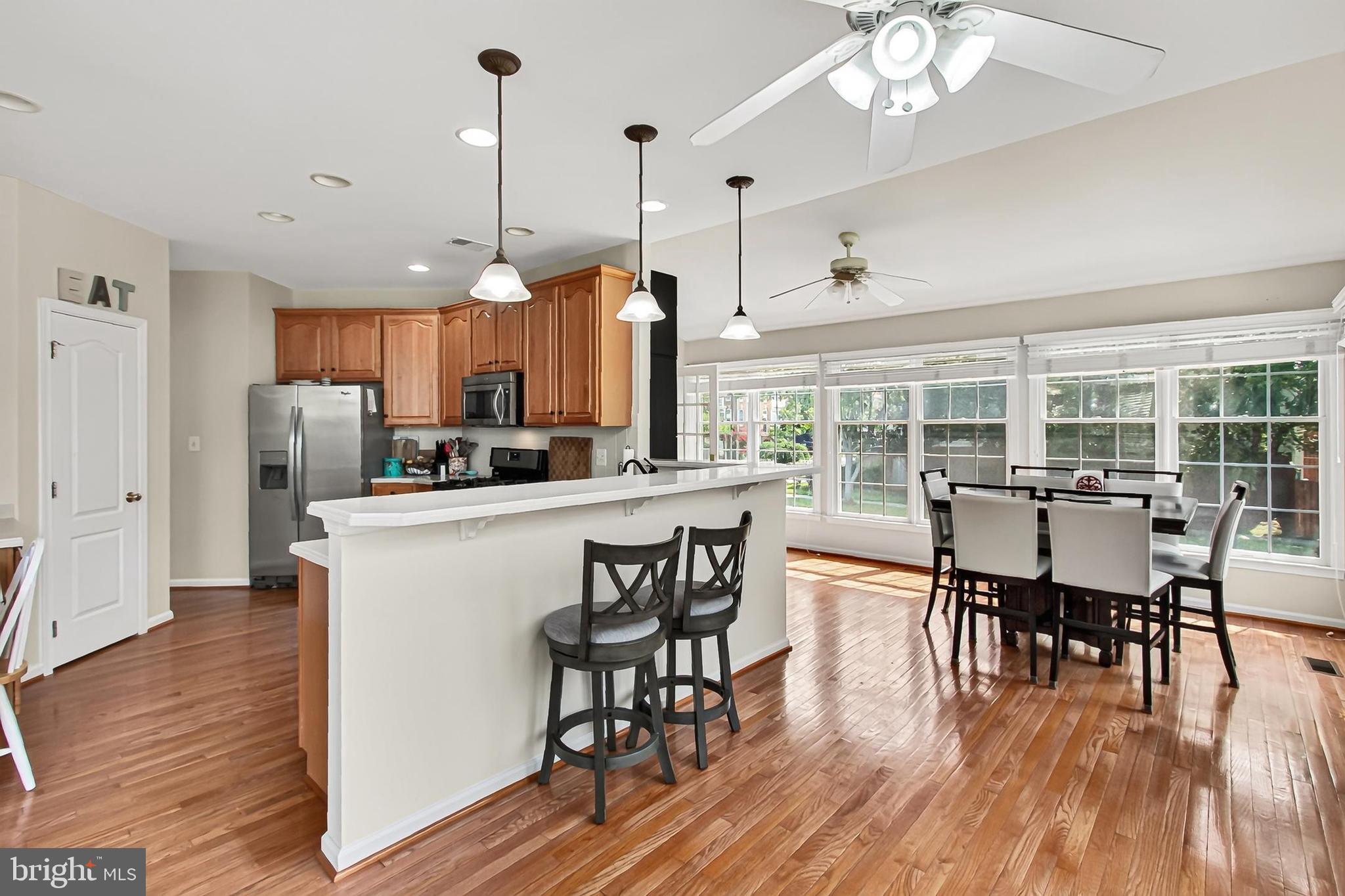 SOUTH RIDING - Residential