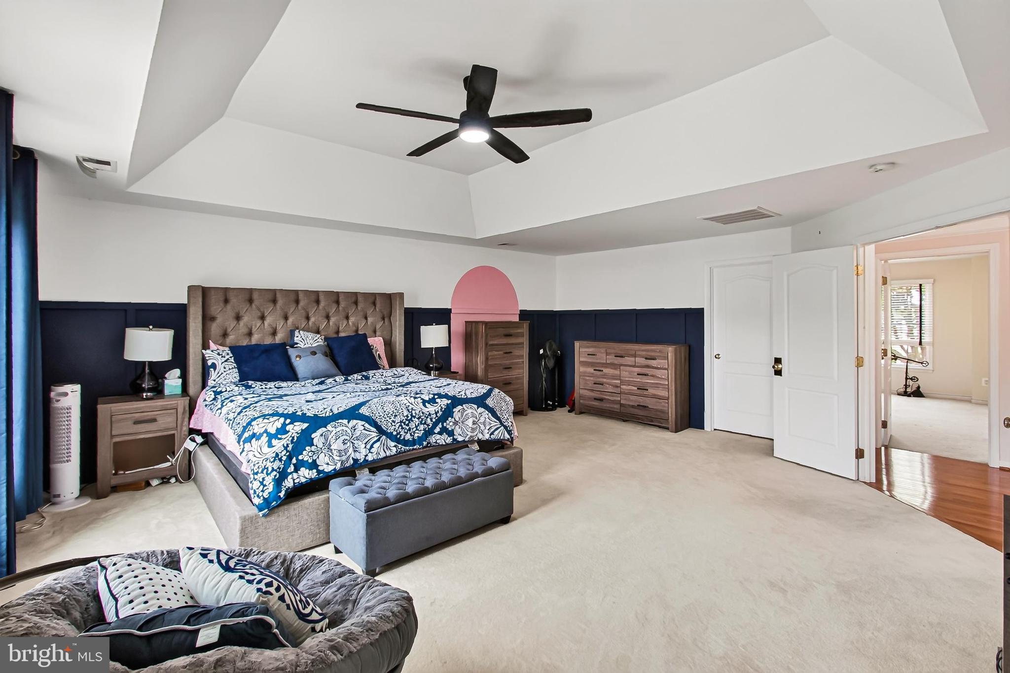 SOUTH RIDING - Residential