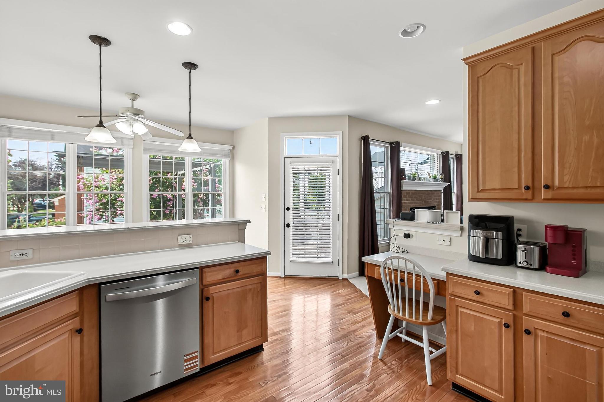 SOUTH RIDING - Residential