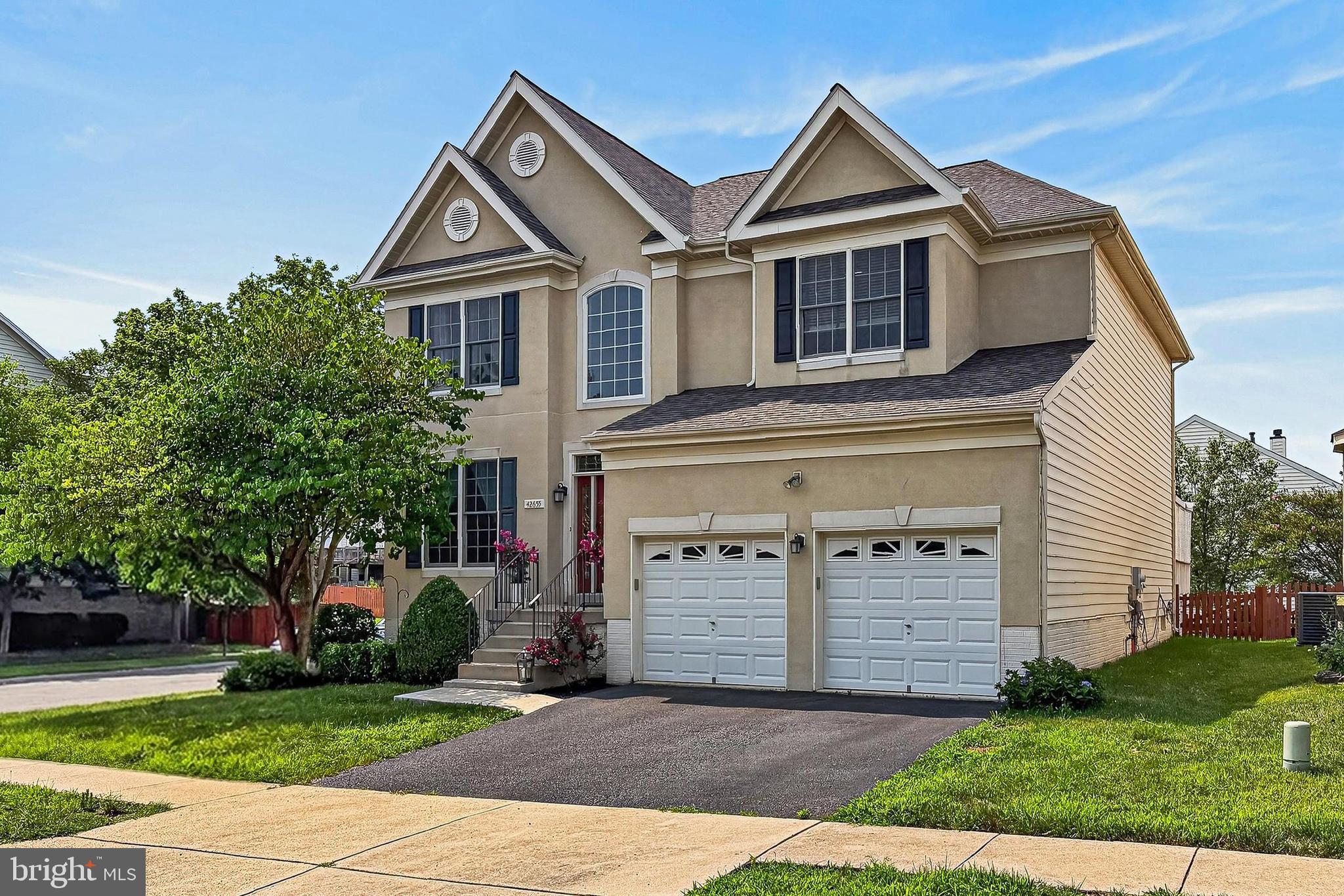 SOUTH RIDING - Residential