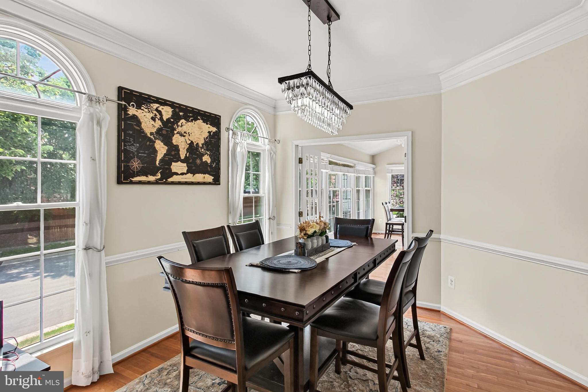 SOUTH RIDING - Residential