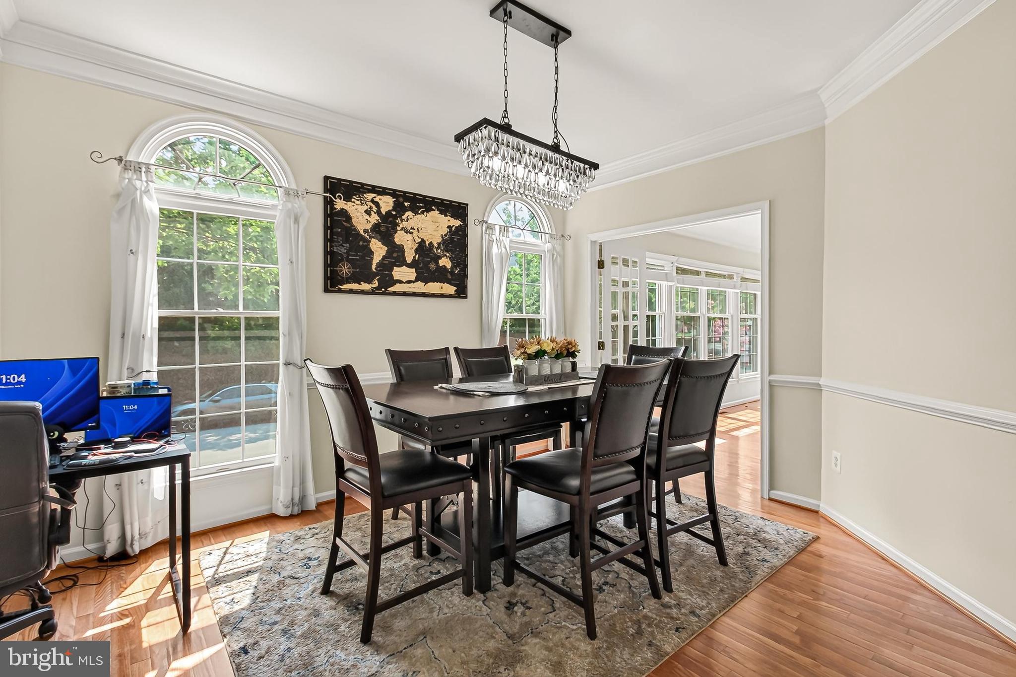 SOUTH RIDING - Residential