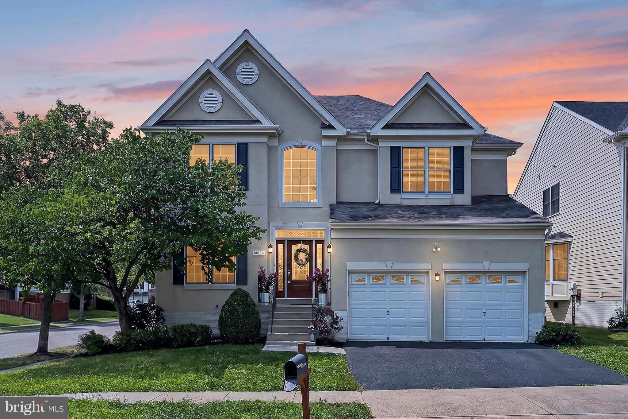SOUTH RIDING - Residential