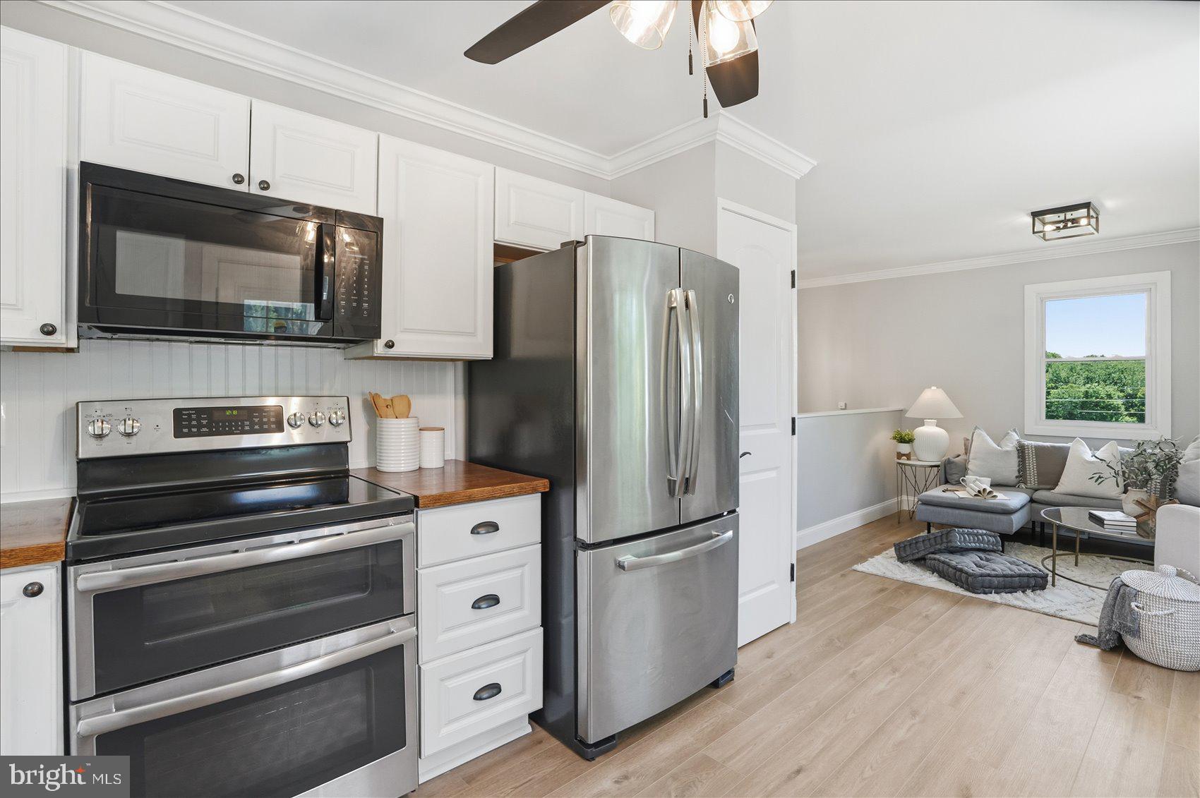 RANDYS DELIGHT - Residential