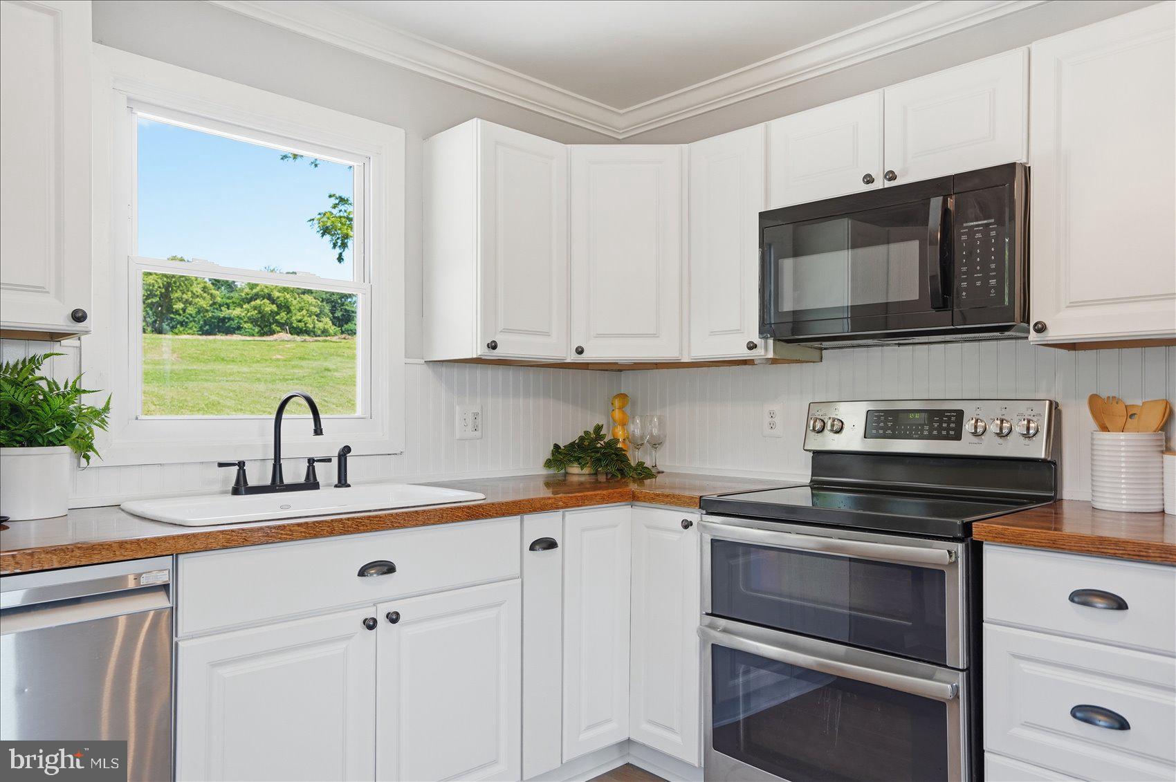 RANDYS DELIGHT - Residential