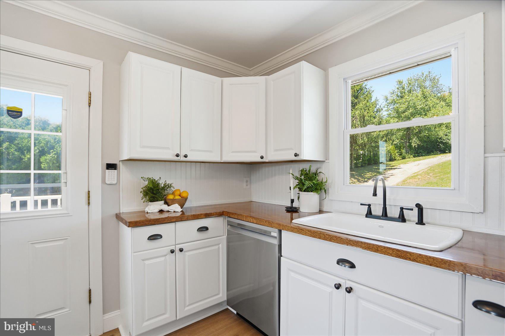 RANDYS DELIGHT - Residential
