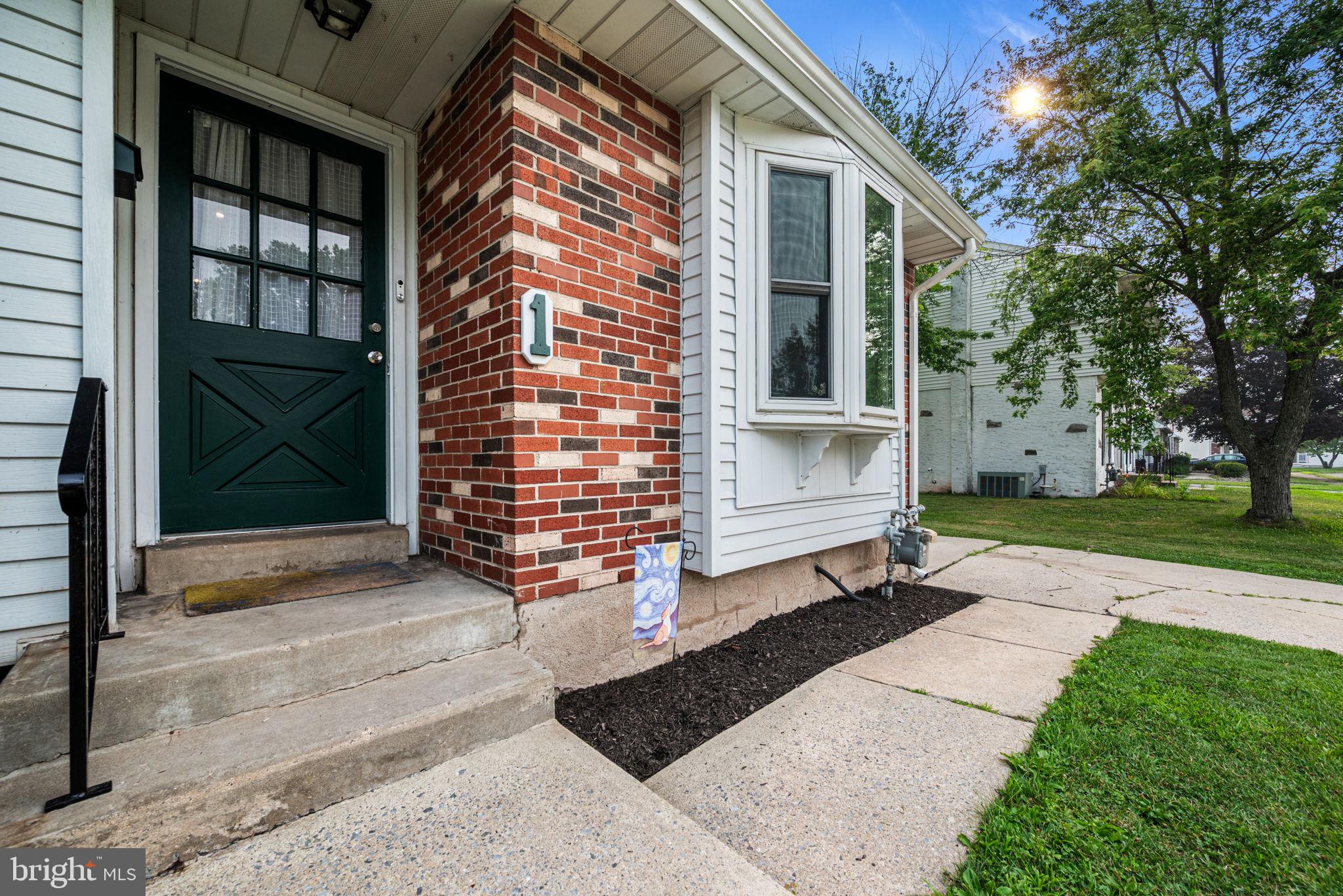 AMITY GARDENS - Residential