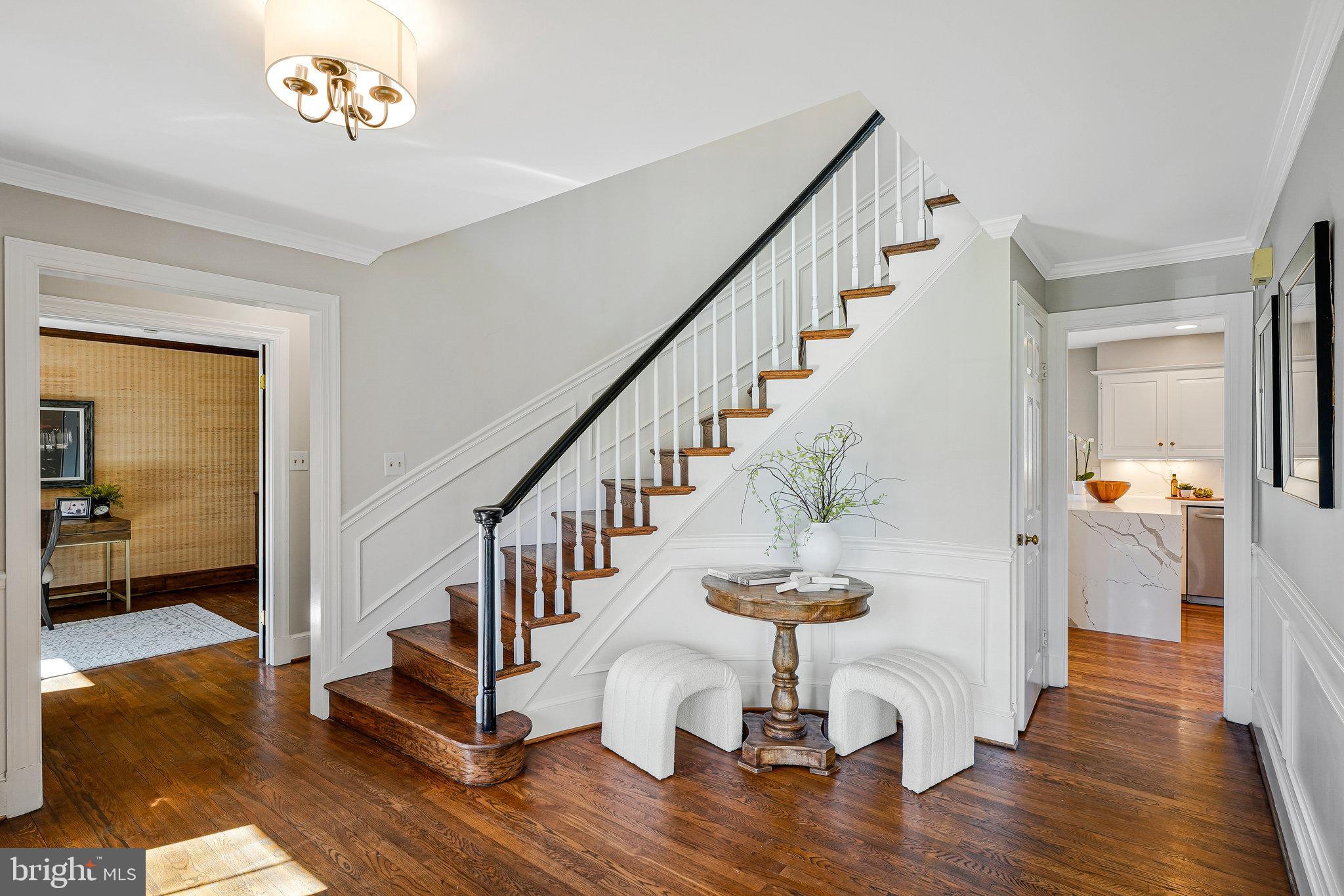 LYNWOOD - Residential
