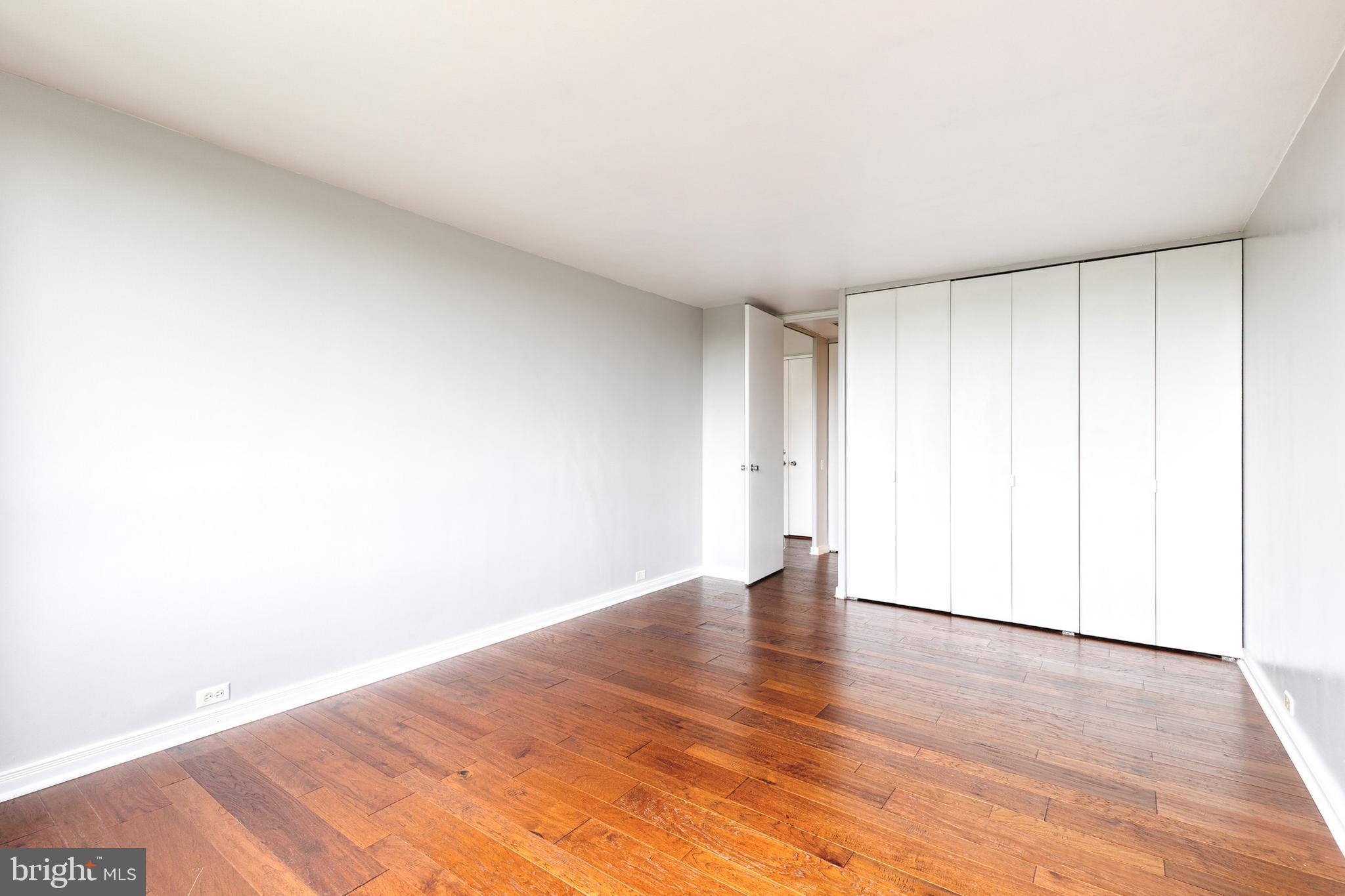 TUSCANY-CANTERBURY - Residential