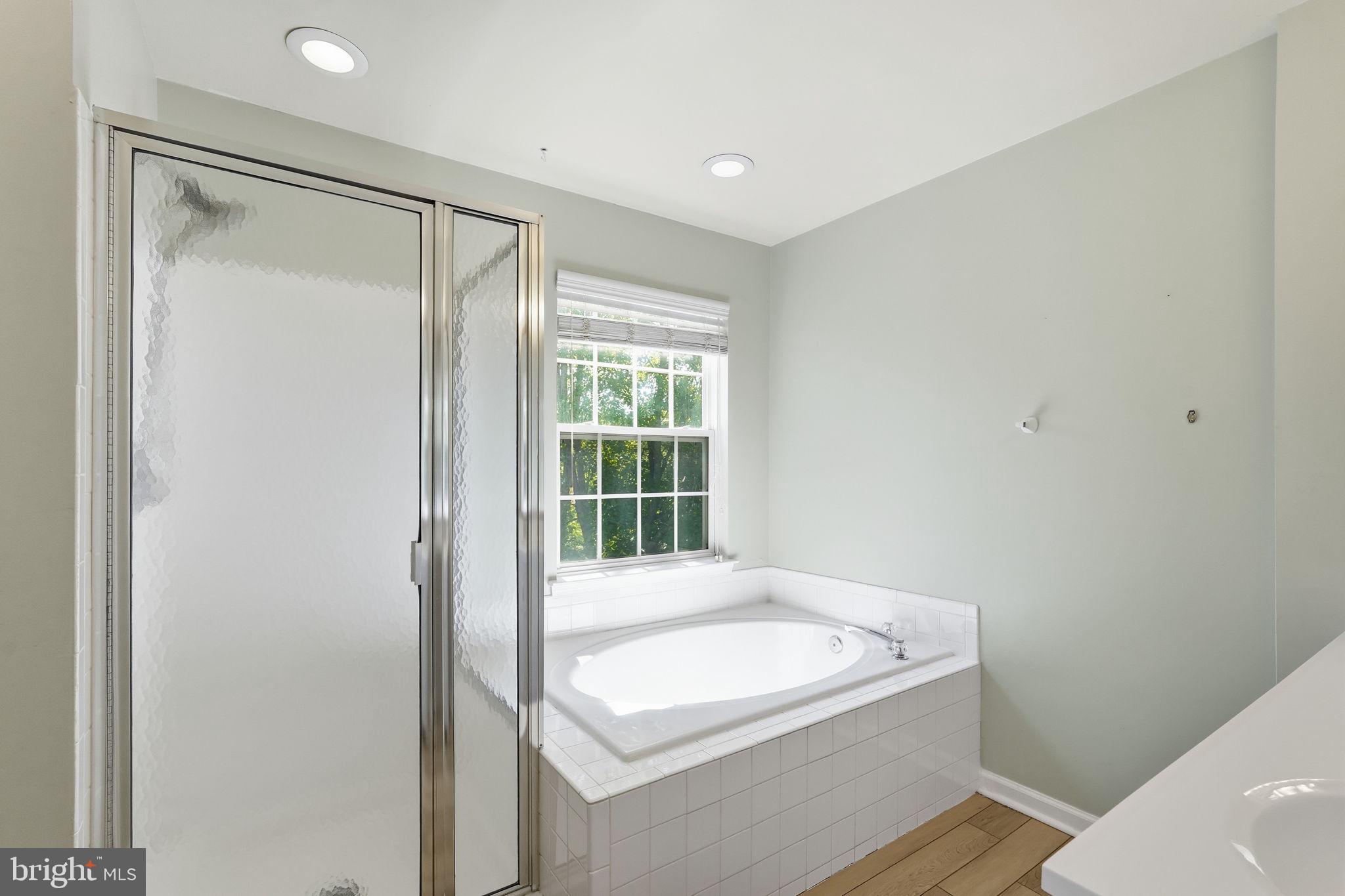 GREENHILL CROSSING - Residential