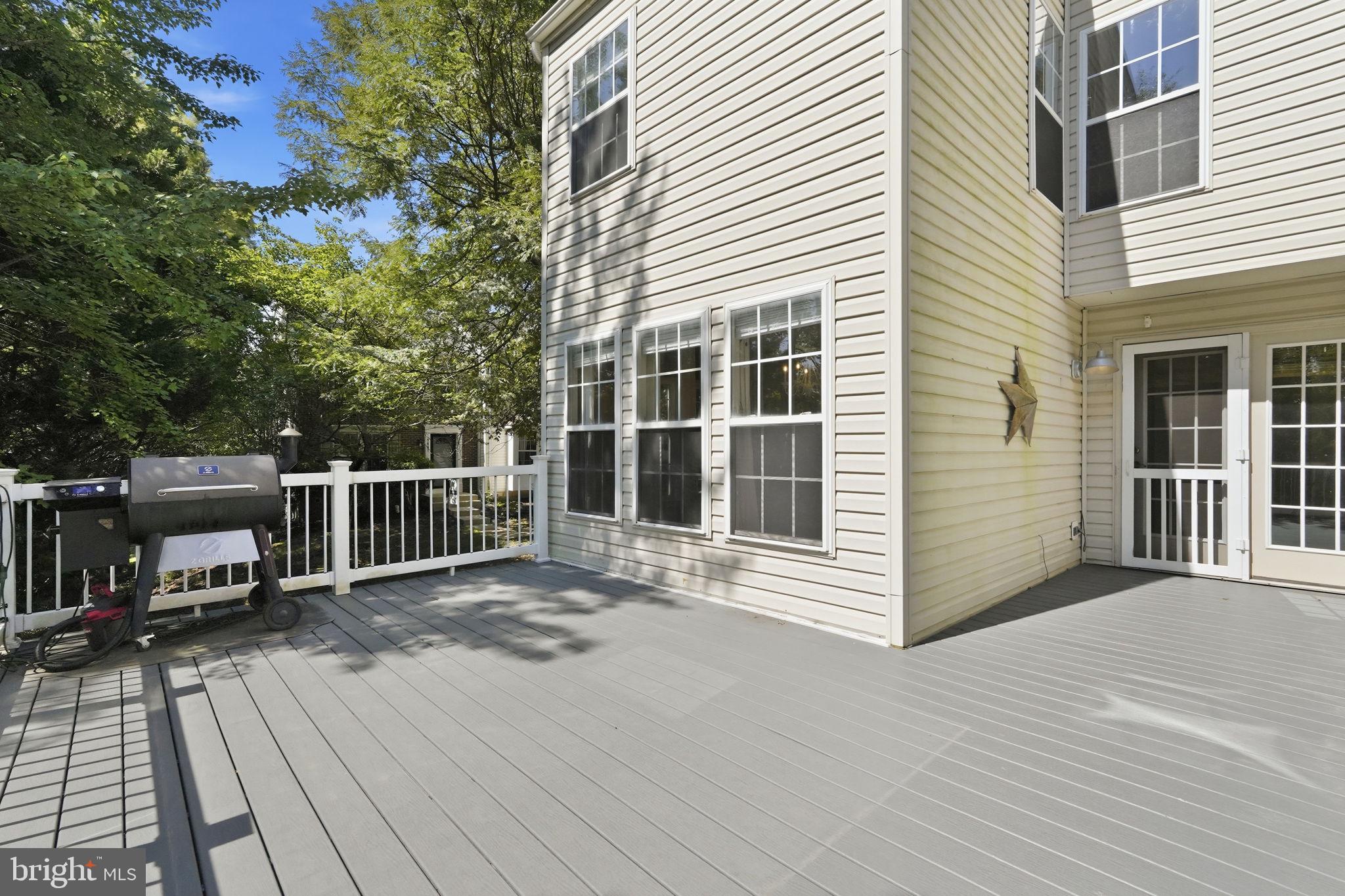 GREENHILL CROSSING - Residential