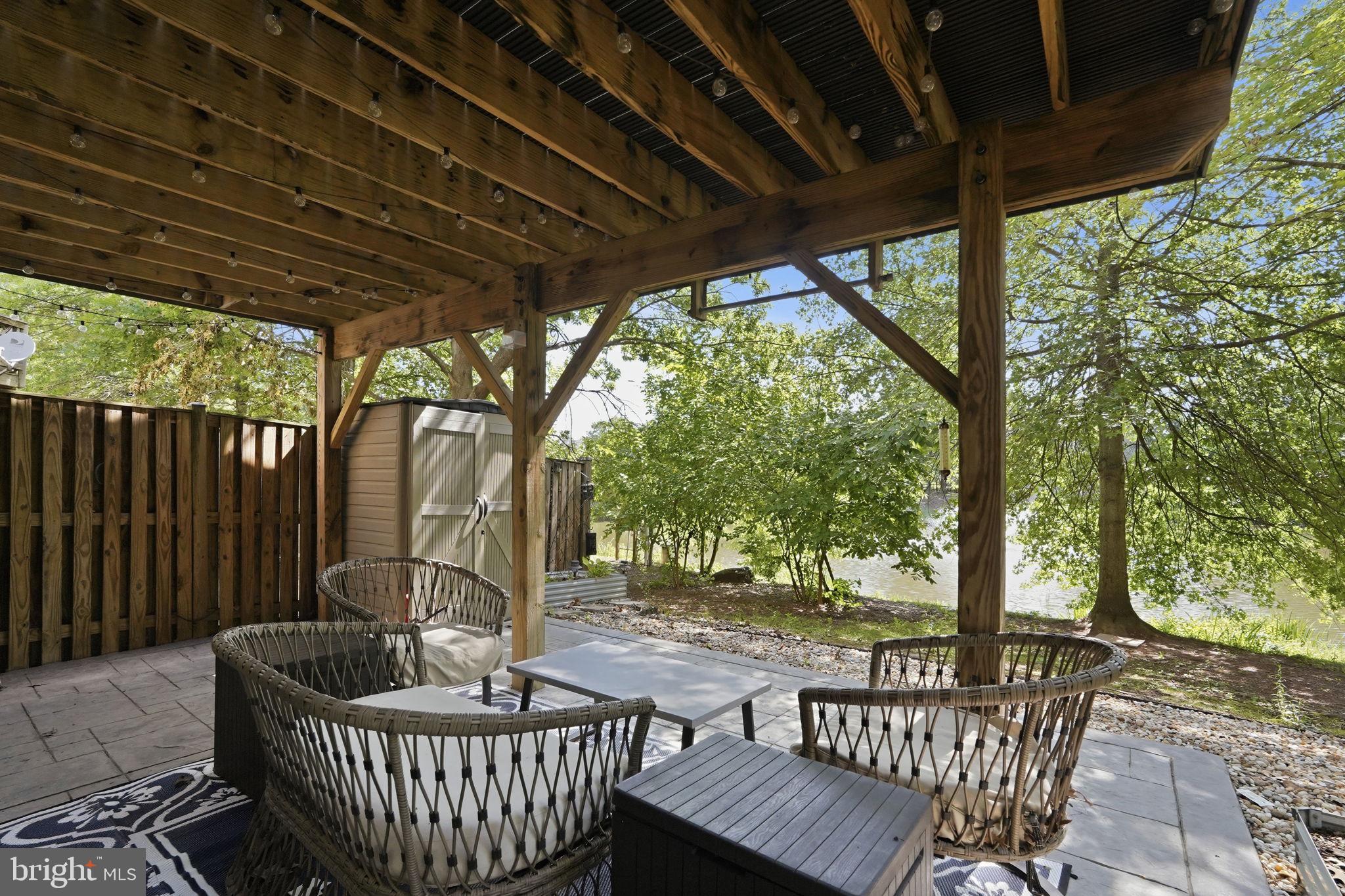 GREENHILL CROSSING - Residential
