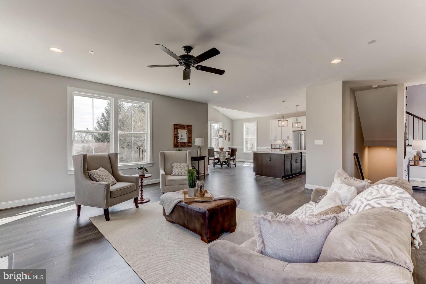 LOCKSLEY - Residential