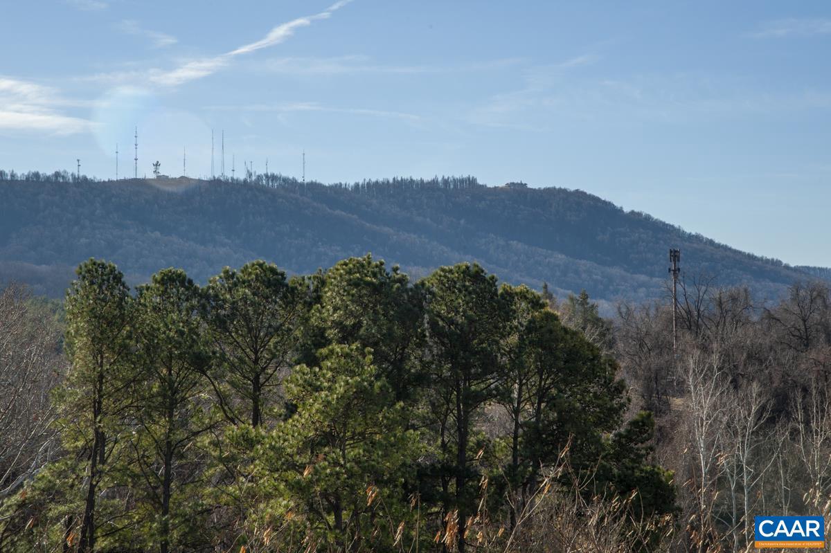 MONTICELLO OVERLOOK CONDOMINIUMS - Residential