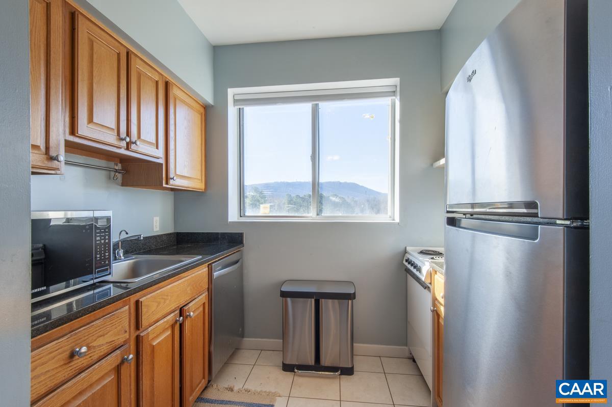 MONTICELLO OVERLOOK CONDOMINIUMS - Residential
