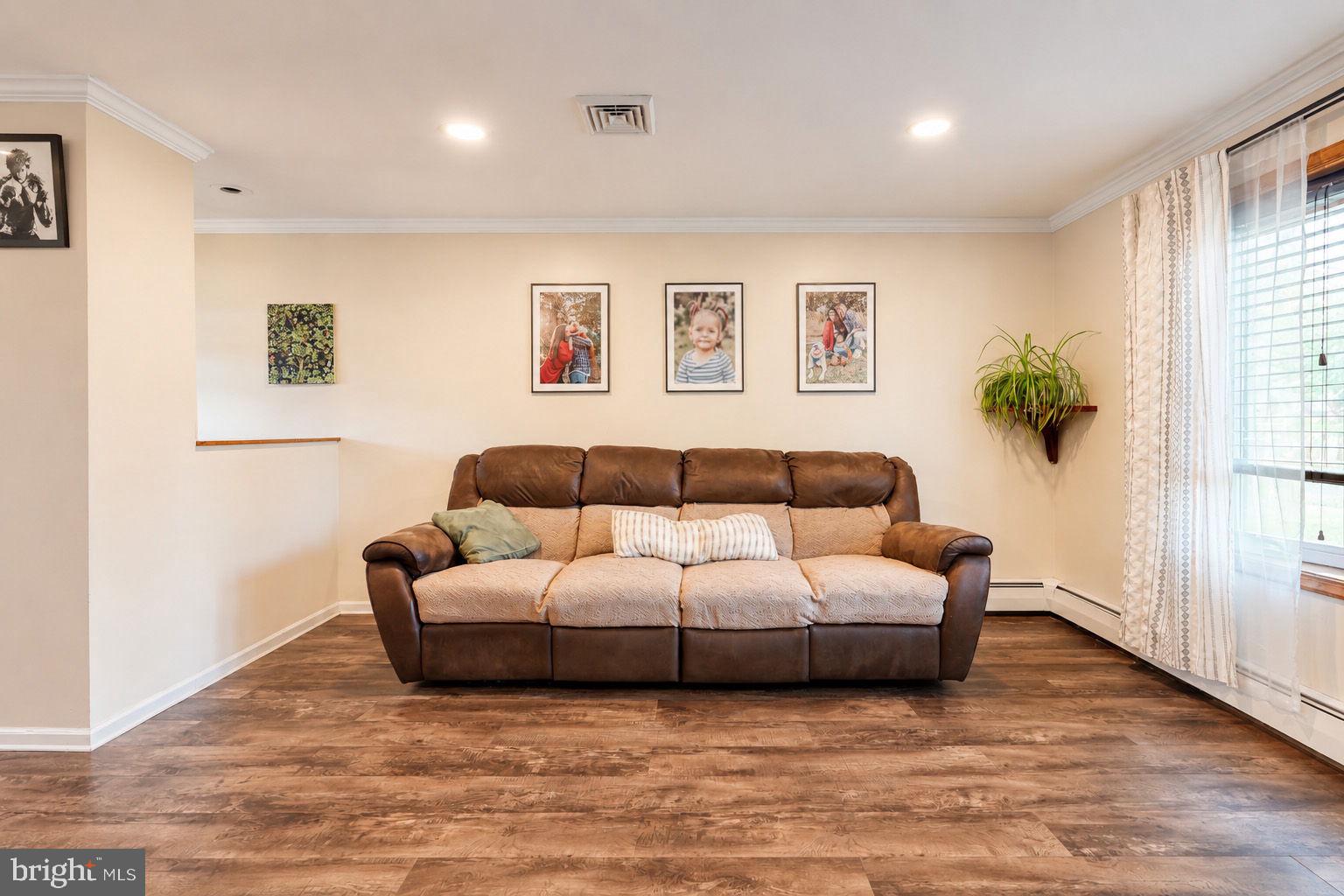 OAKFORD - Residential