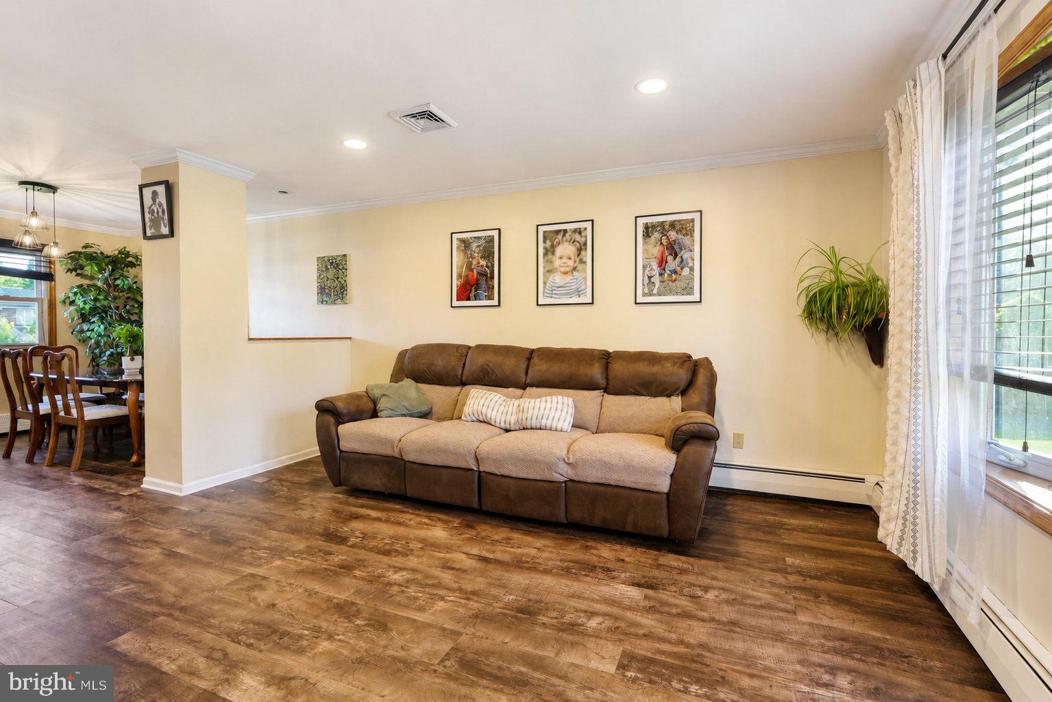 OAKFORD - Residential
