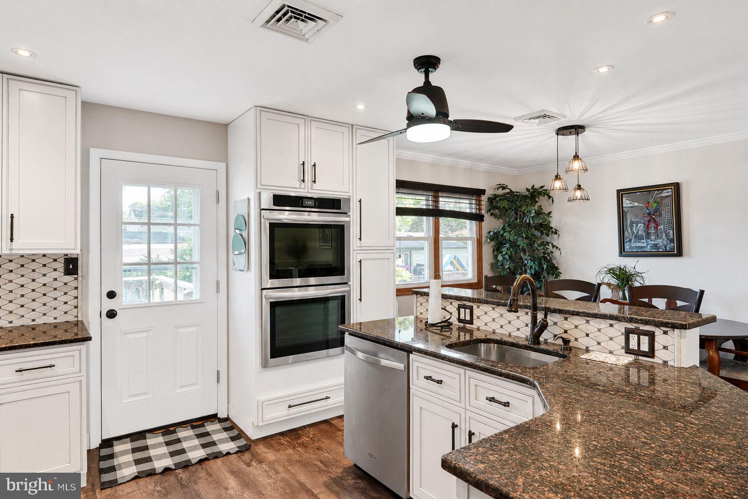 OAKFORD - Residential