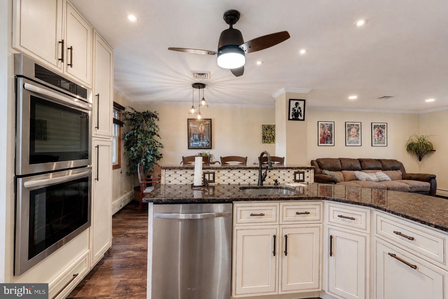 OAKFORD - Residential