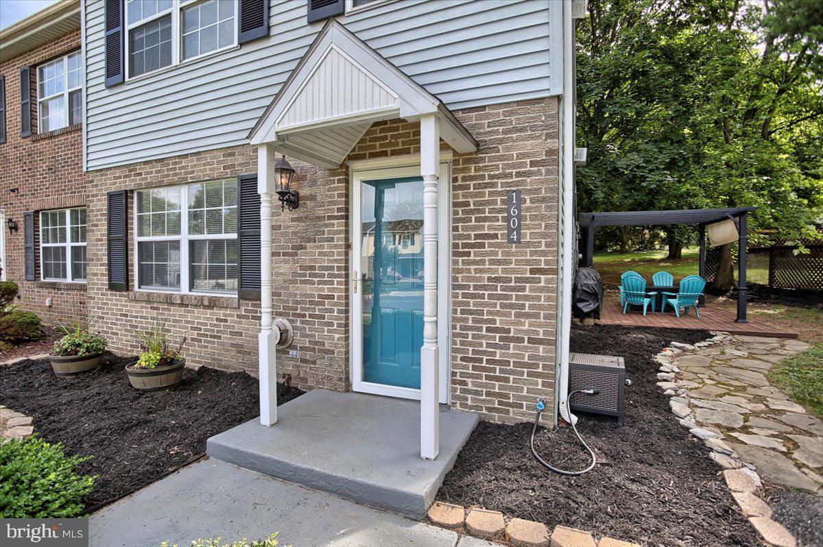 GEORGETOWN HILLS - Residential