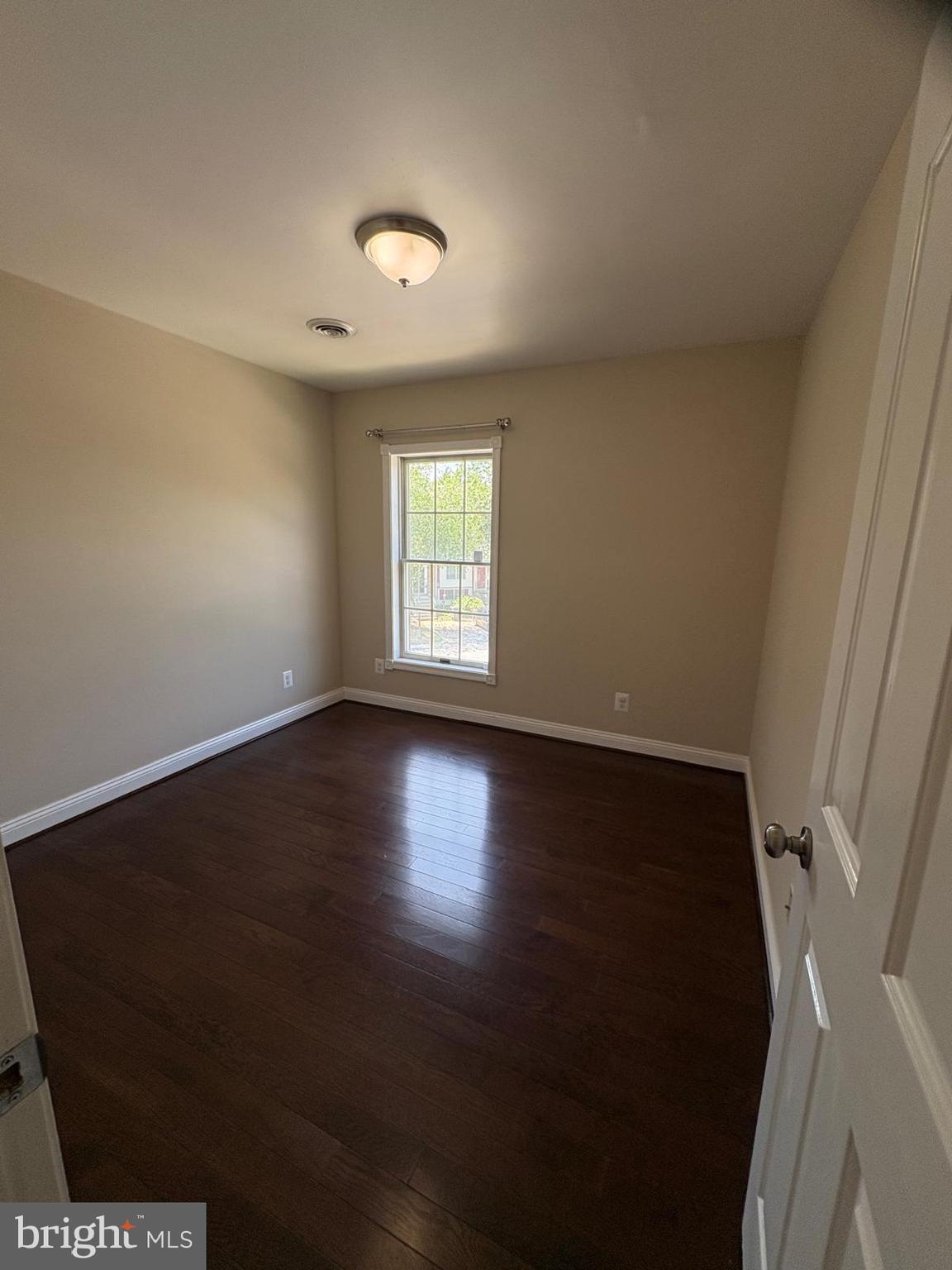 LAKEWOOD ESTATES - Residential
