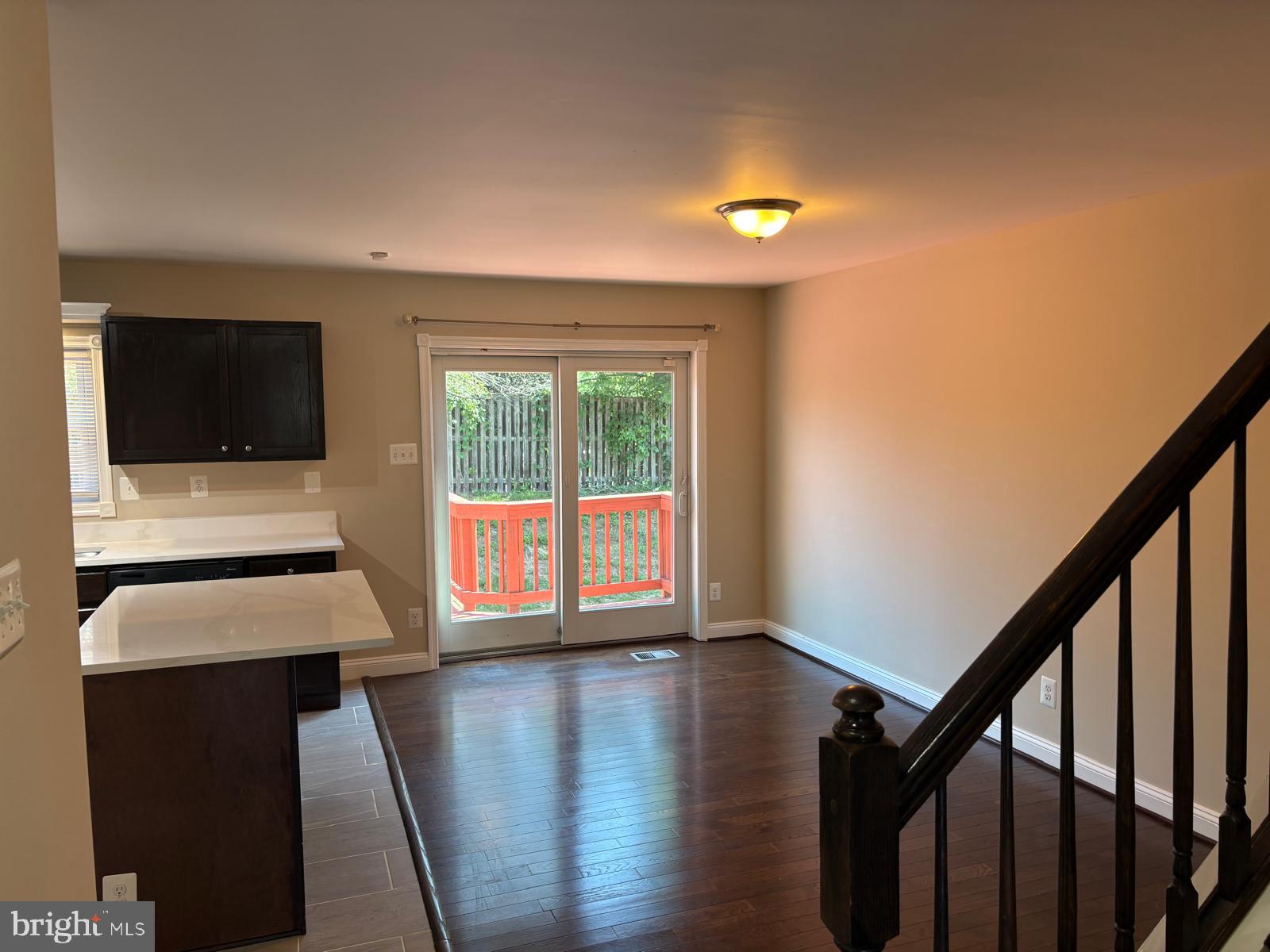 LAKEWOOD ESTATES - Residential