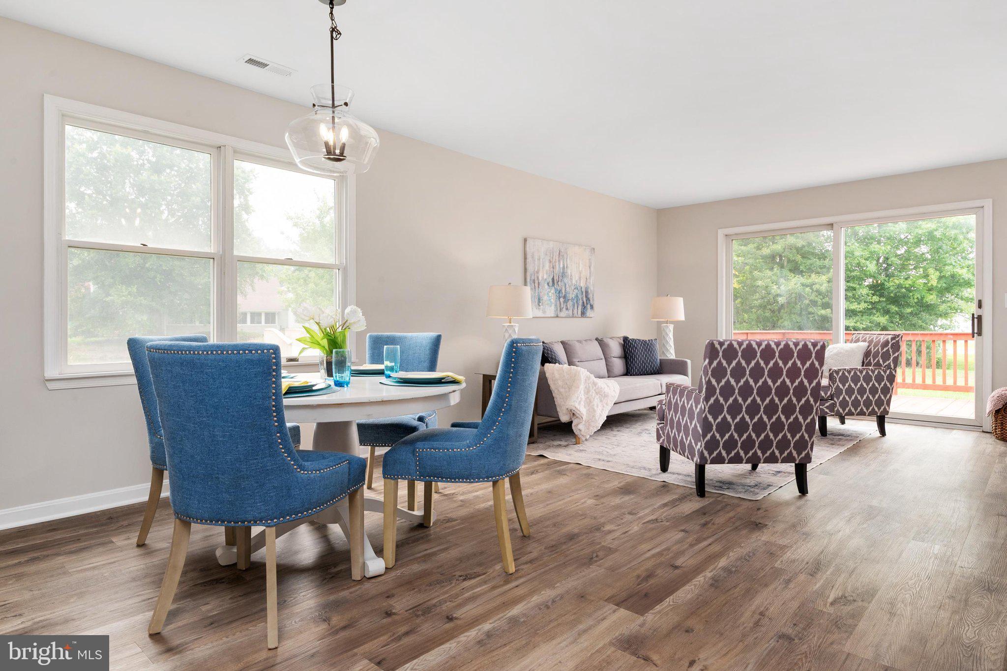 BRIDGE POINTE TOWNHOUSES - Residential