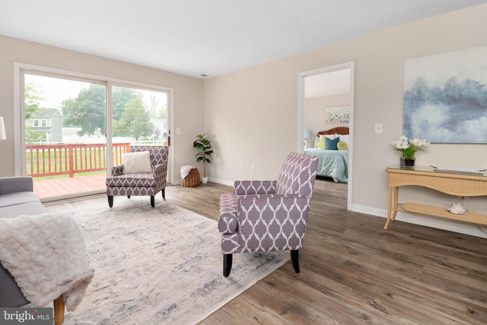 BRIDGE POINTE TOWNHOUSES - Residential
