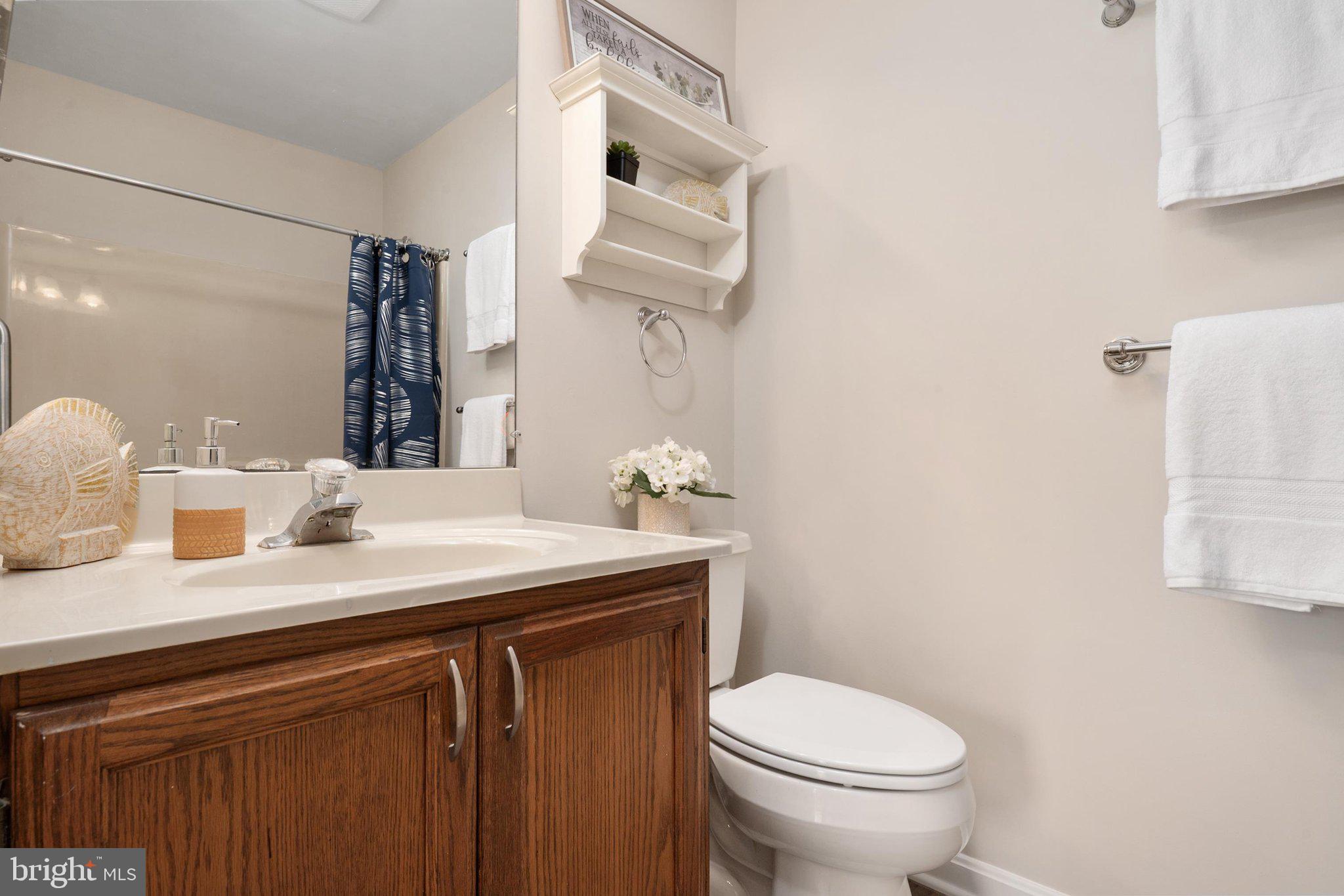 BRIDGE POINTE TOWNHOUSES - Residential