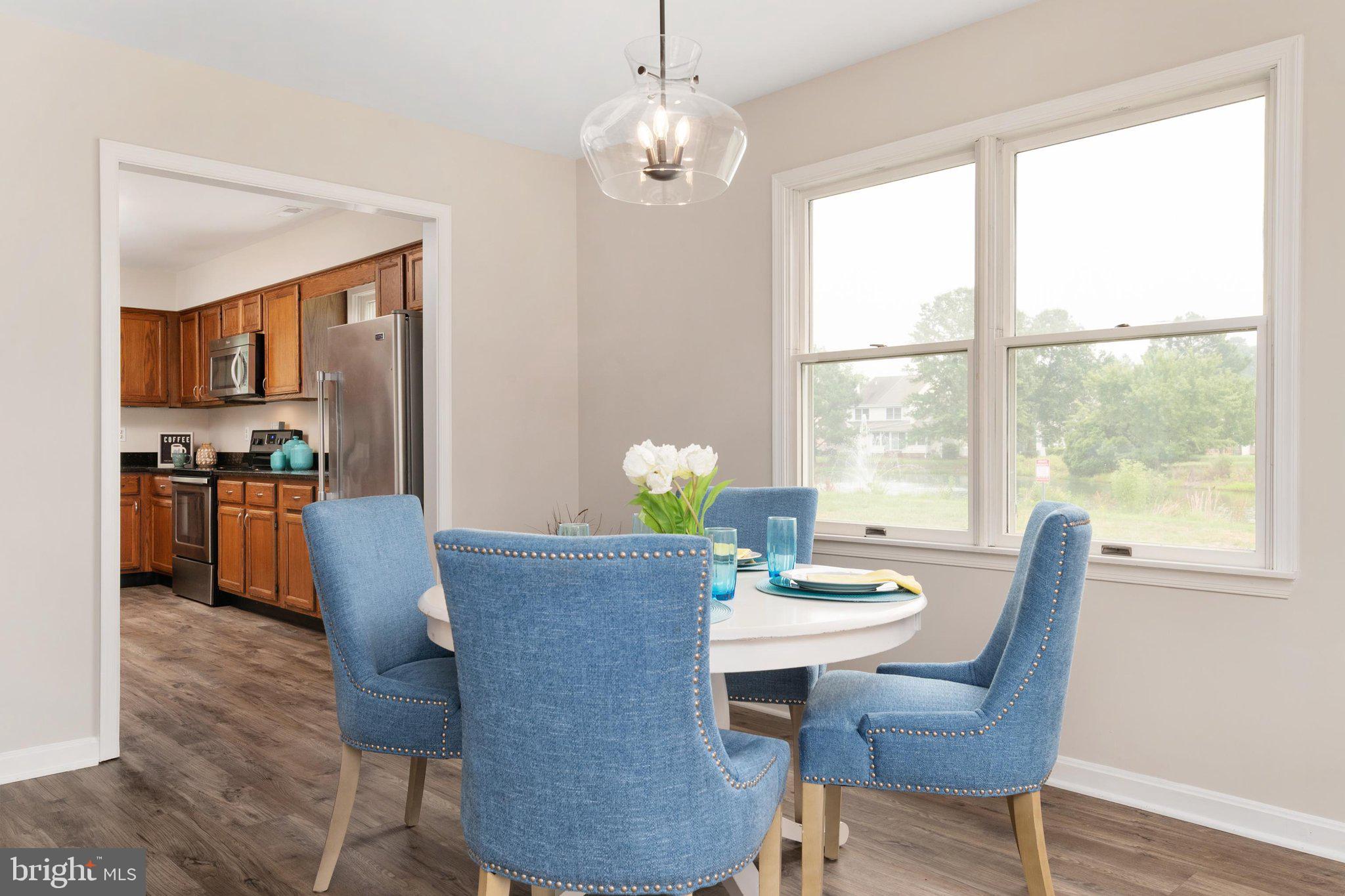 BRIDGE POINTE TOWNHOUSES - Residential