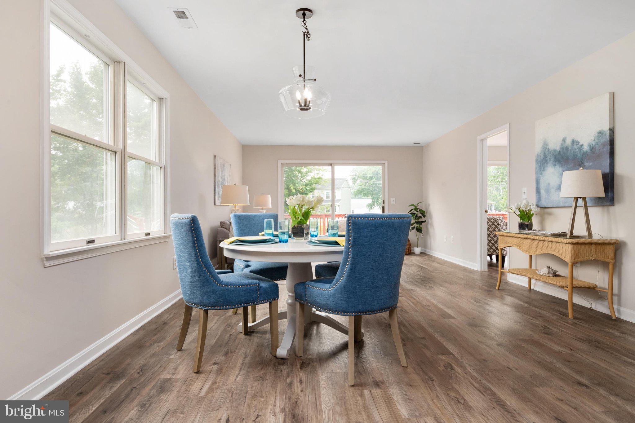 BRIDGE POINTE TOWNHOUSES - Residential