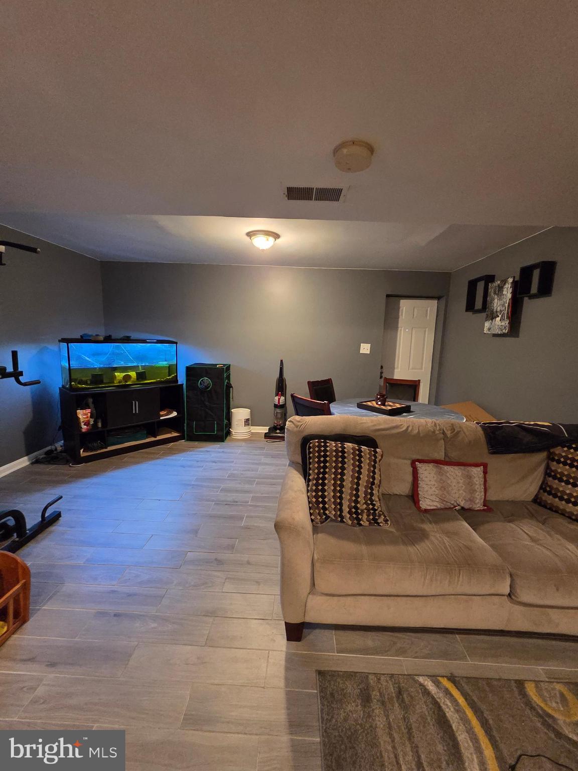 BRYANS ROAD - Residential