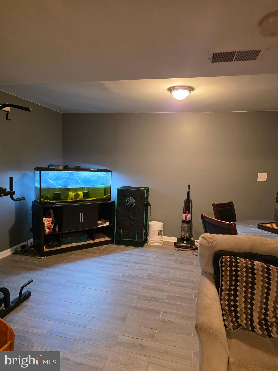 BRYANS ROAD - Residential