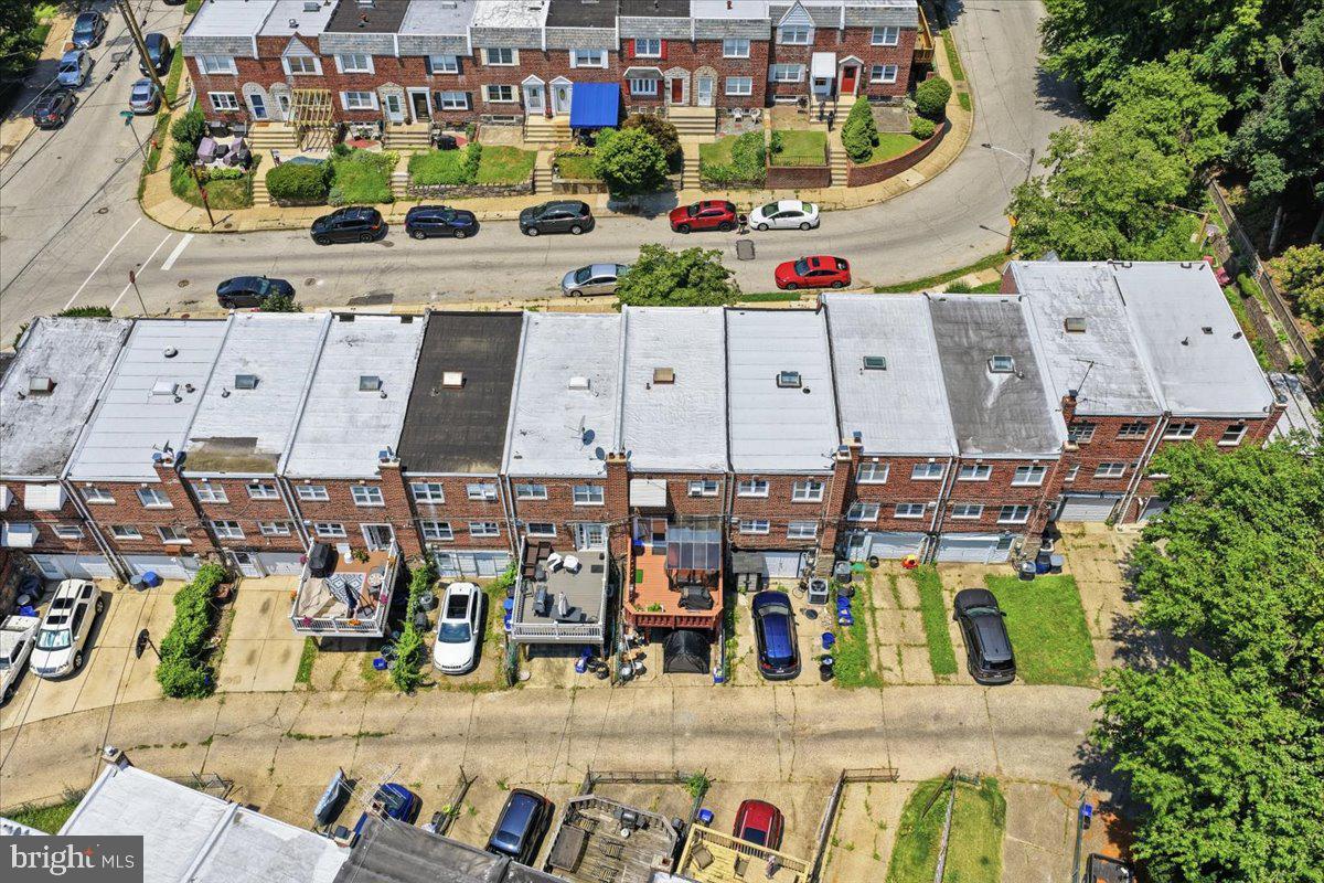 EAST FALLS - Residential