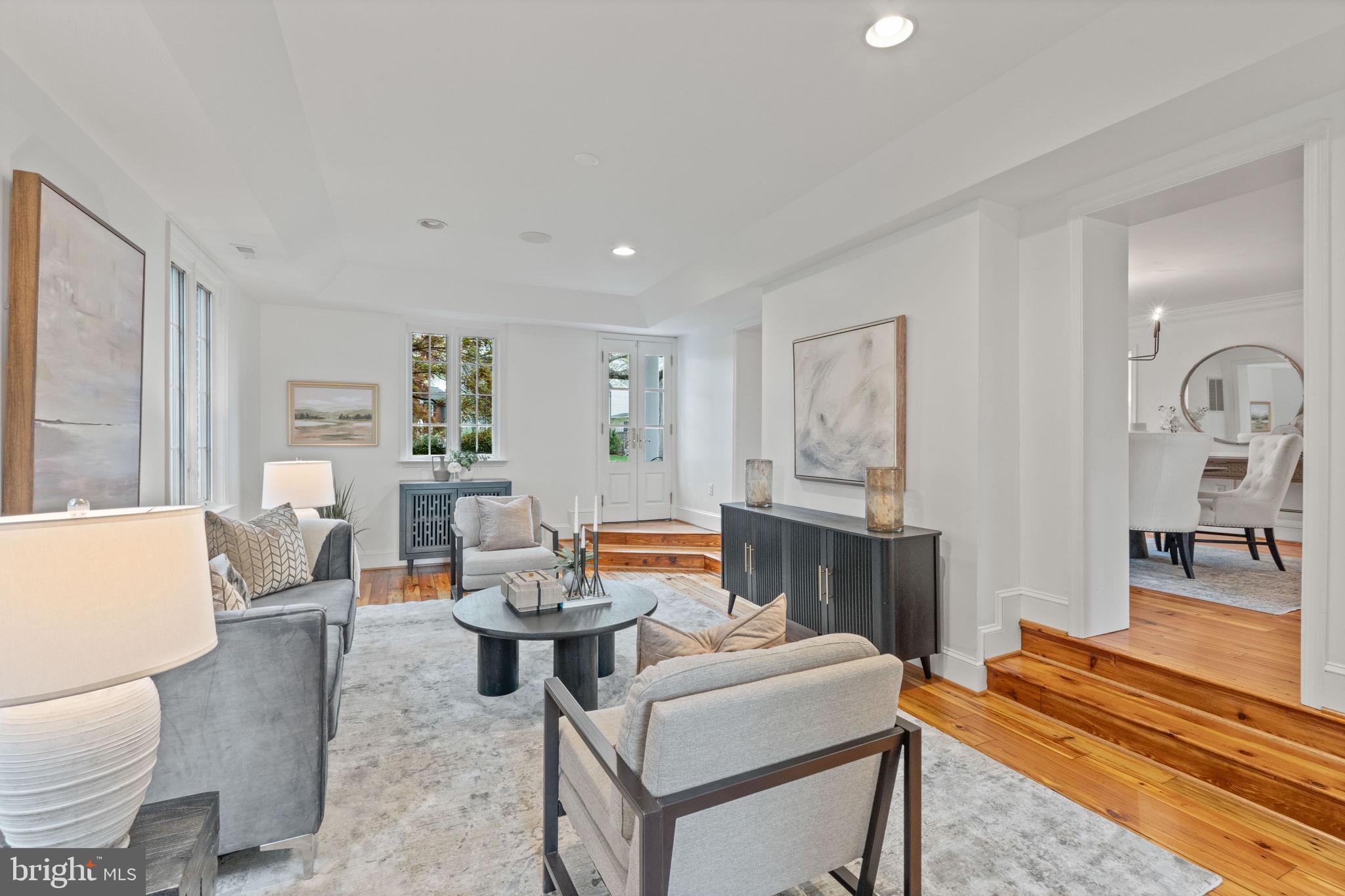 IVY HILL - Residential