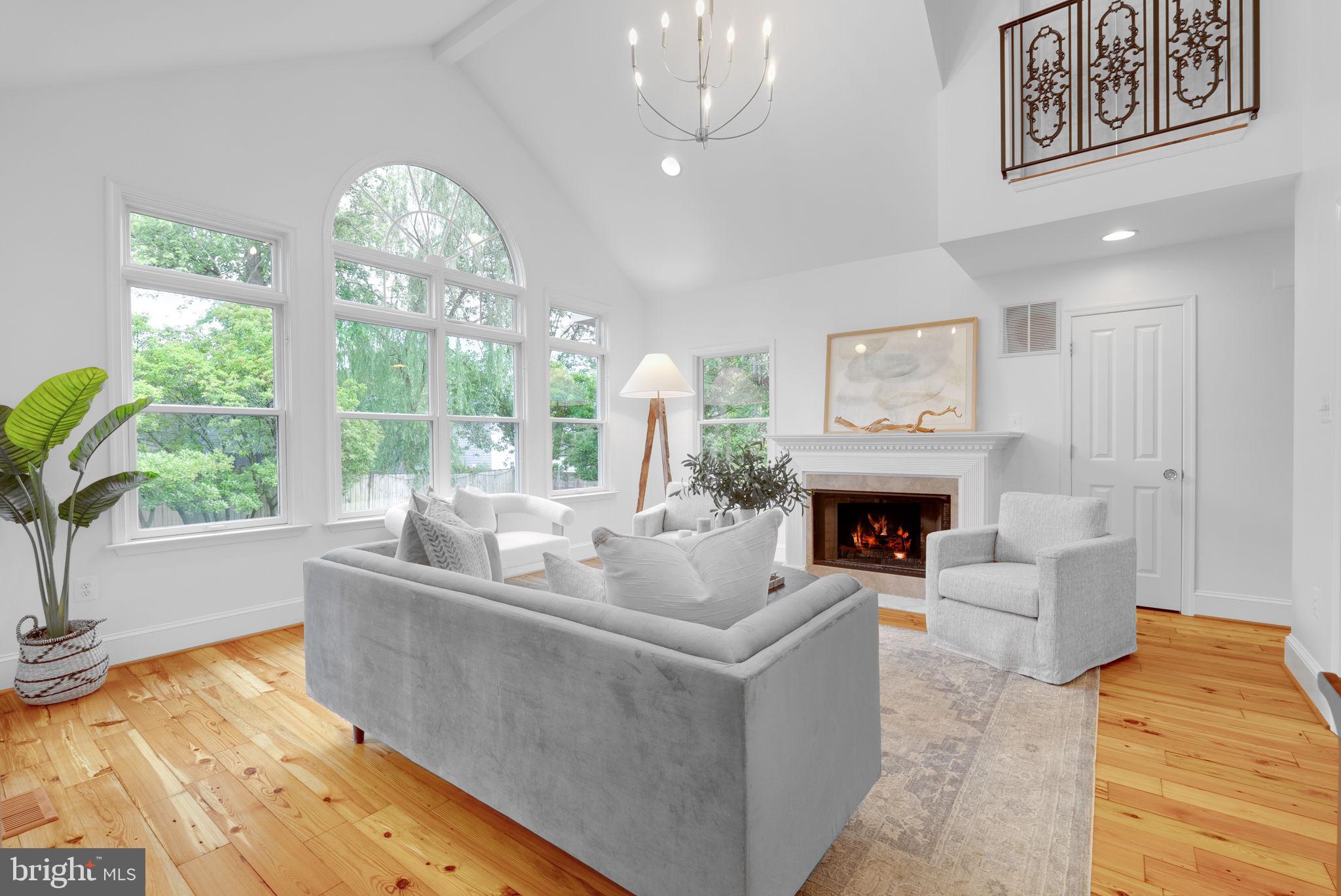 IVY HILL - Residential