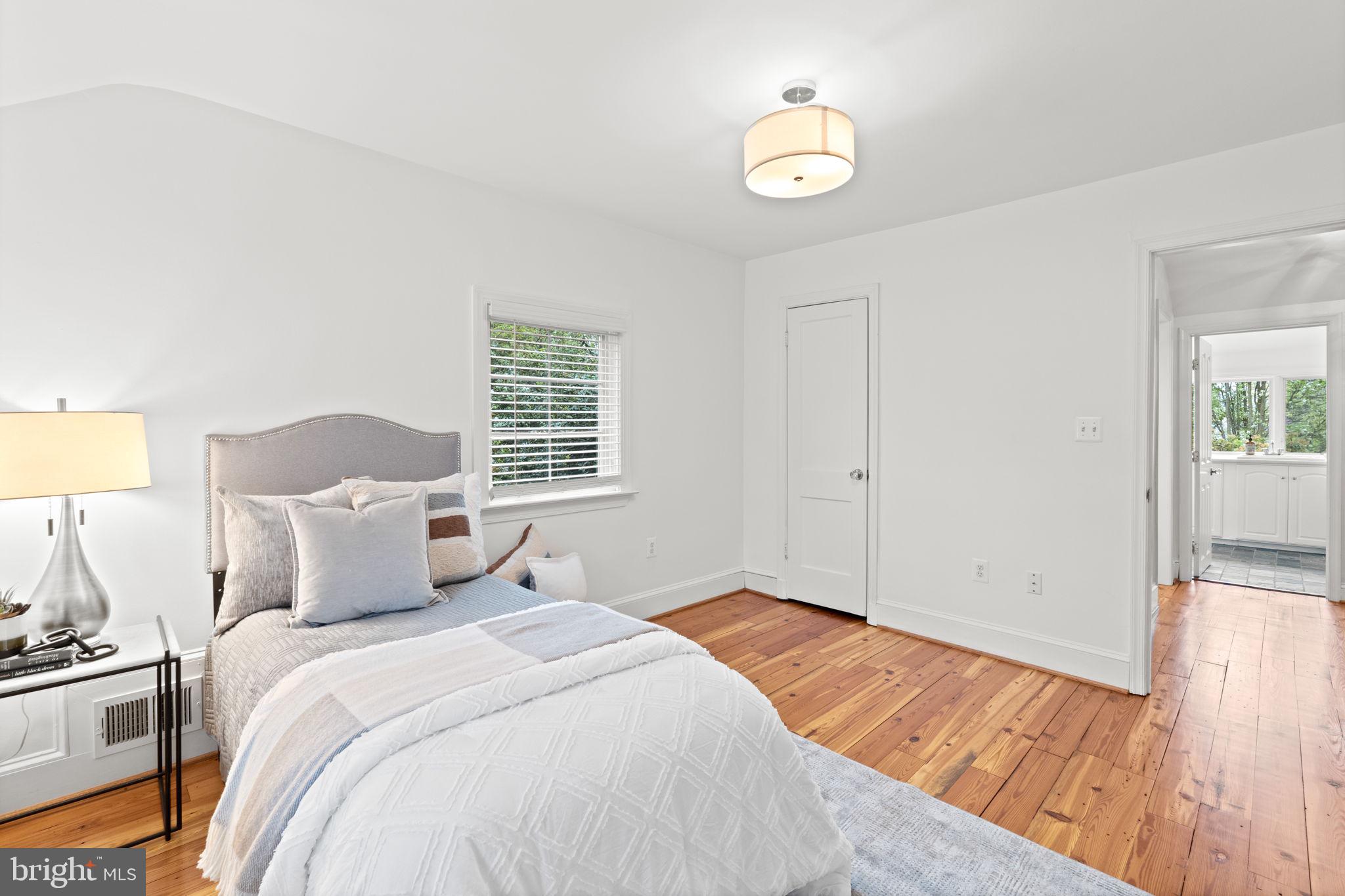 IVY HILL - Residential