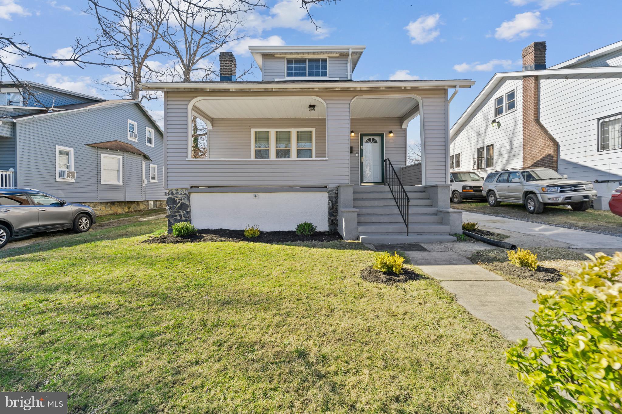 Beautifully renovated and move-in ready, this spacious 5-bedroom, 2.5-bathroom detached home in Windsor Hills offers the perfect blend of modern updates, timeless charm, and flexible living space. From the inviting front porch to the finished lower level and private backyard, every detail has been designed for comfortable everyday living and effortless entertaining. Step inside to discover gleaming hardwood floors, a cozy fireplace, and an open floor plan that seamlessly connects the living room, dining area, and updated kitchen. The kitchen features granite countertops, stainless steel appliances, generous cabinet space, and plenty of room to gather with family and friends. The main level includes two spacious bedrooms and a full bathroom, offering flexibility for guests, a home office, or multigenerational living. Upstairs, the private primary suite features a walk-in closet and ensuite bath, along with two additional generously sized bedrooms. The finished lower level expands your living space with a wet bar, half bathroom, and laundry area, making it ideal for a recreation room, media room, home gym, or any space that fits your lifestyle.
Enjoy outdoor living on the large rear deck overlooking the fully fenced backyard, perfect for entertaining and relaxing. A private driveway provides off-street parking for up to four vehicles, an added convenience that is hard to find.
Conveniently located near parks and major commuter routes, this move-in-ready home offers the space, updates, and location today's buyers have been waiting for. Schedule your private tour today!