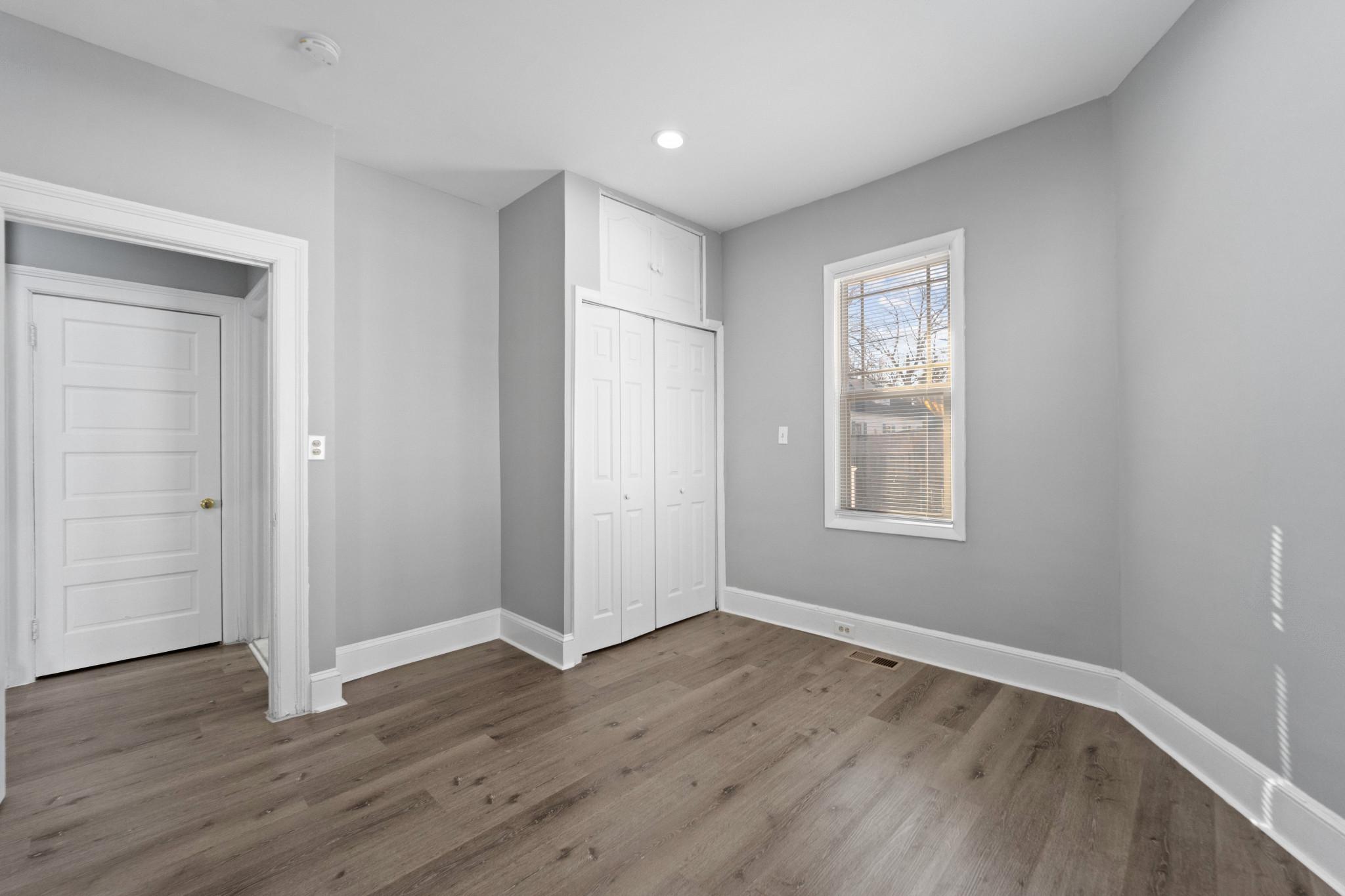WINDSOR HILLS - Residential