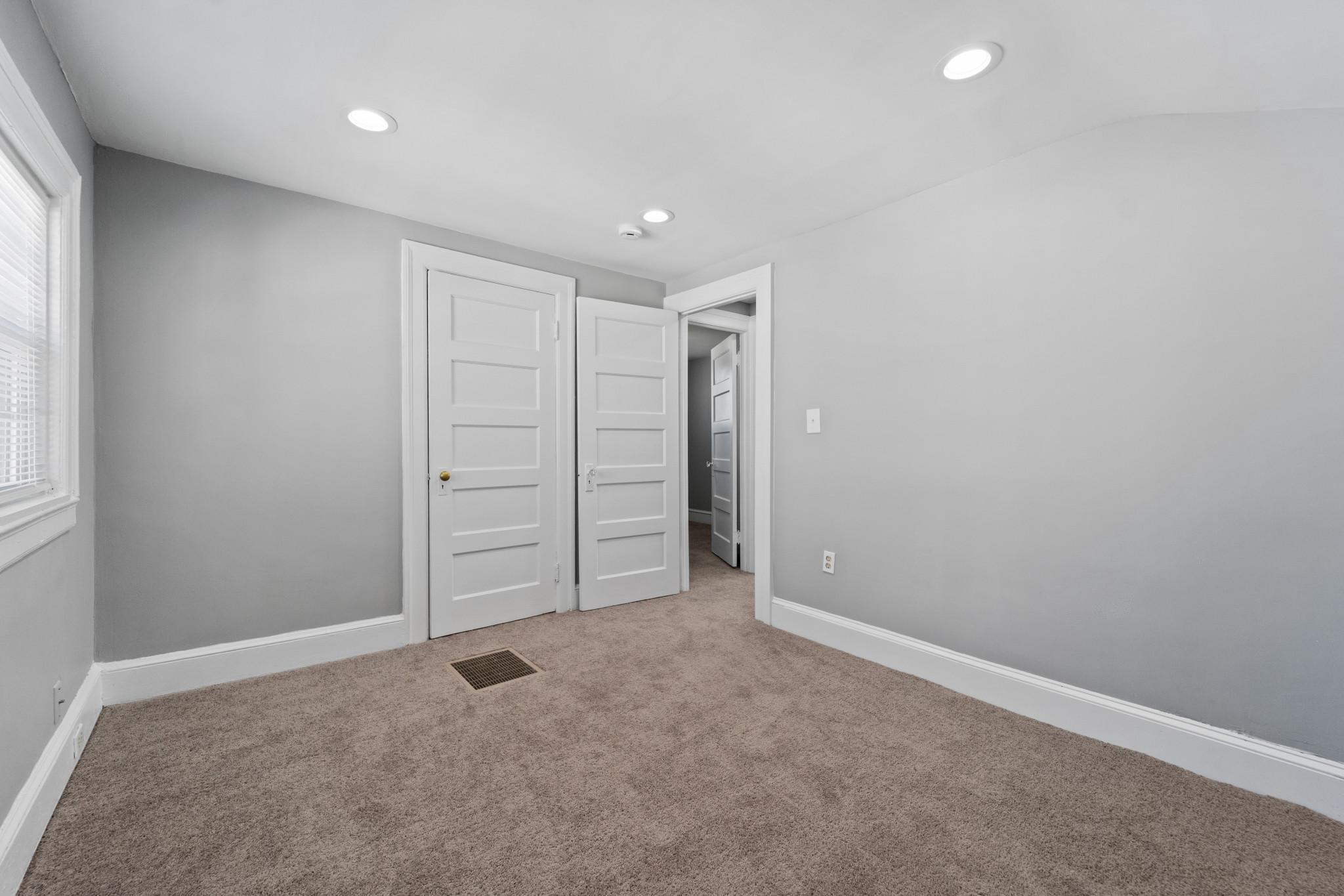 WINDSOR HILLS - Residential