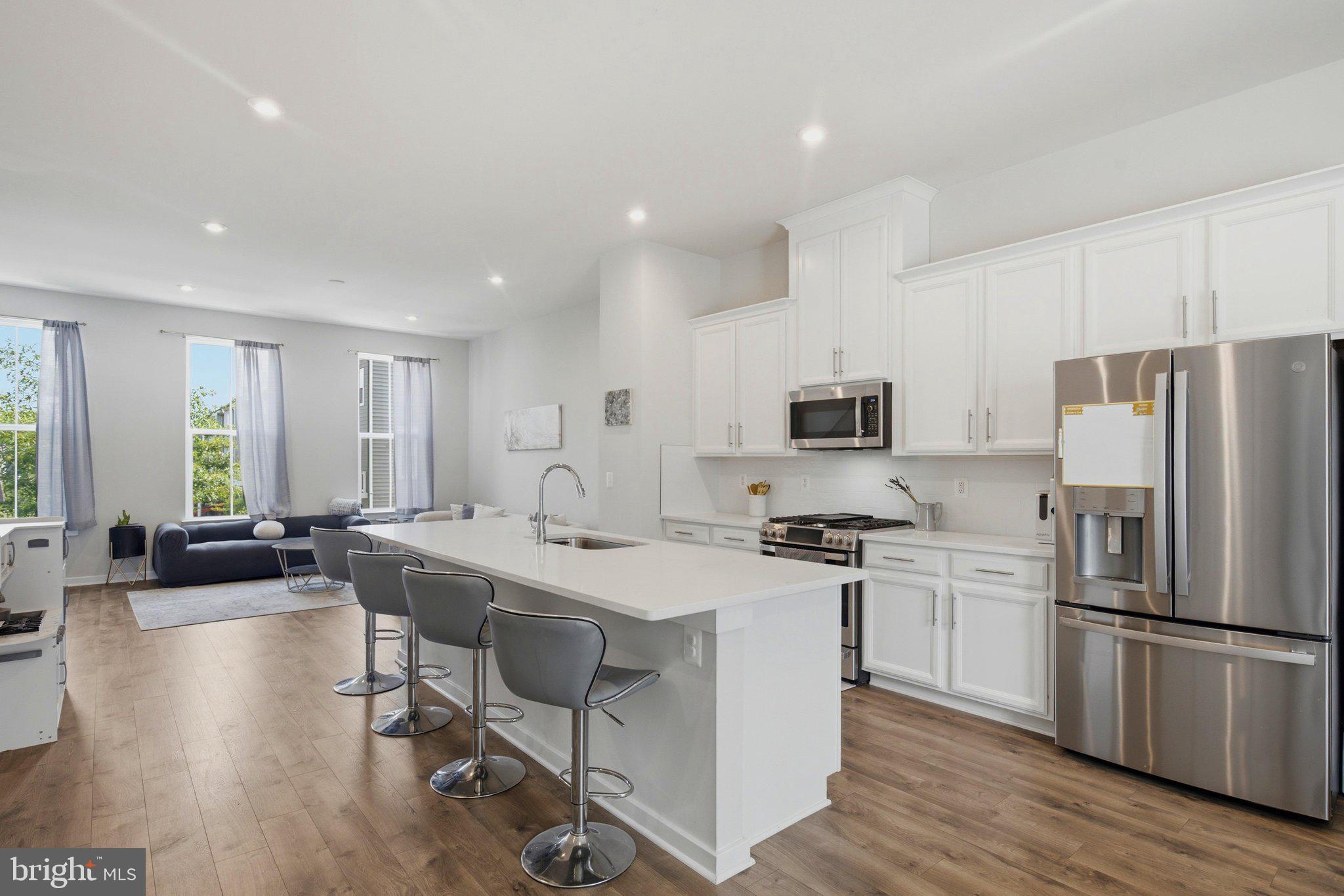 POTOMAC SHORES - Residential