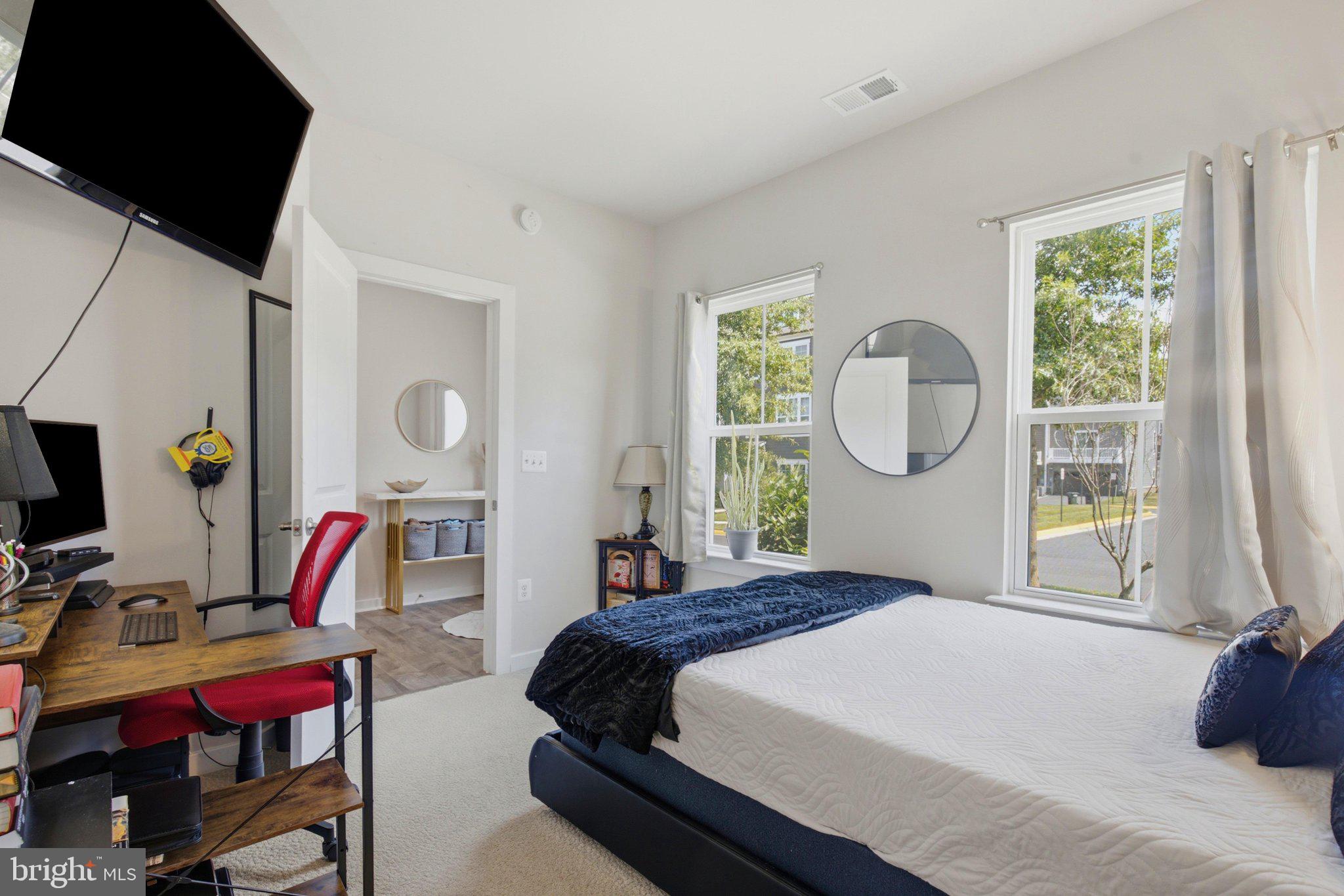 POTOMAC SHORES - Residential