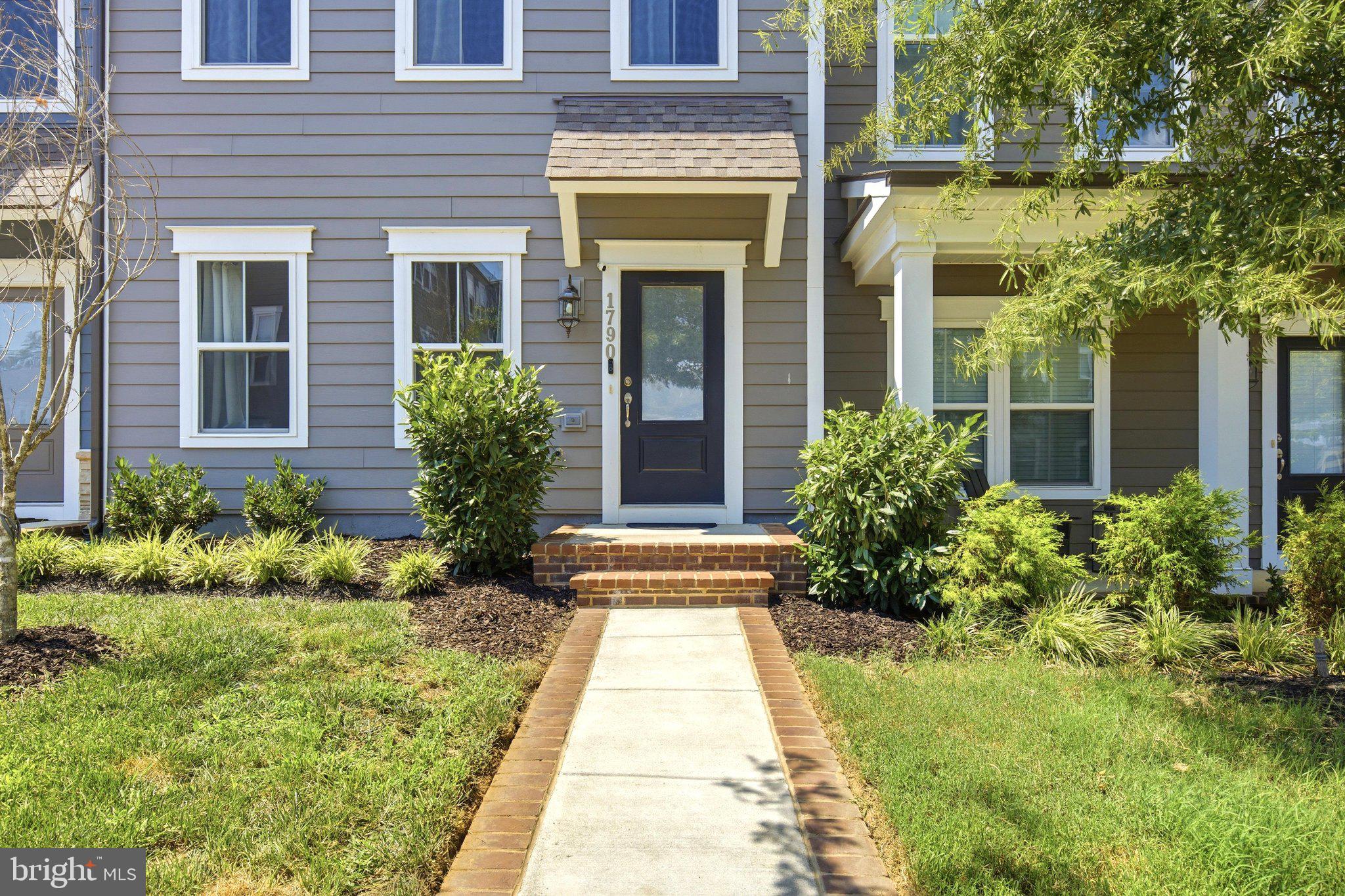 POTOMAC SHORES - Residential